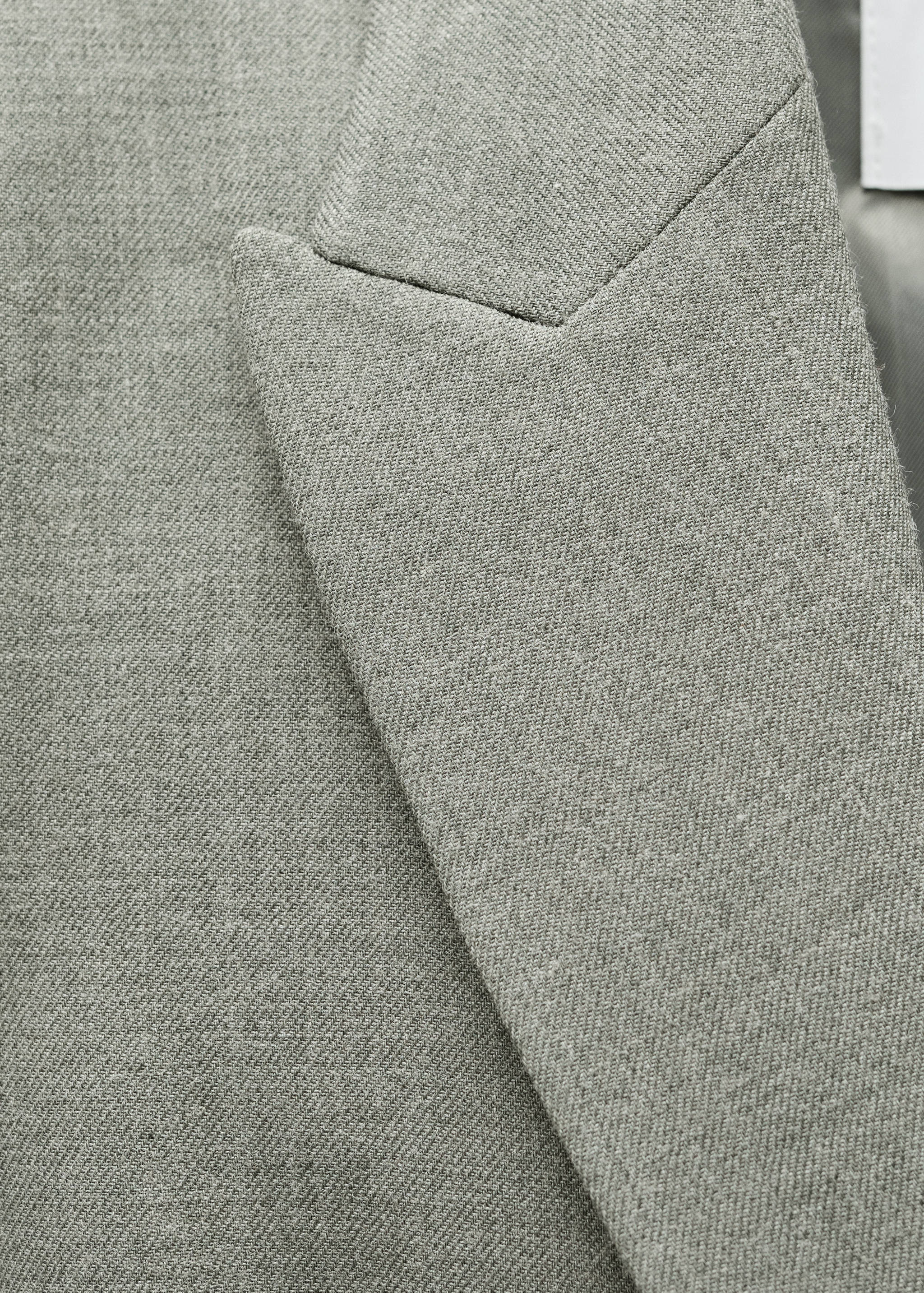 Double-breasted suit blazer - Details of the article 8