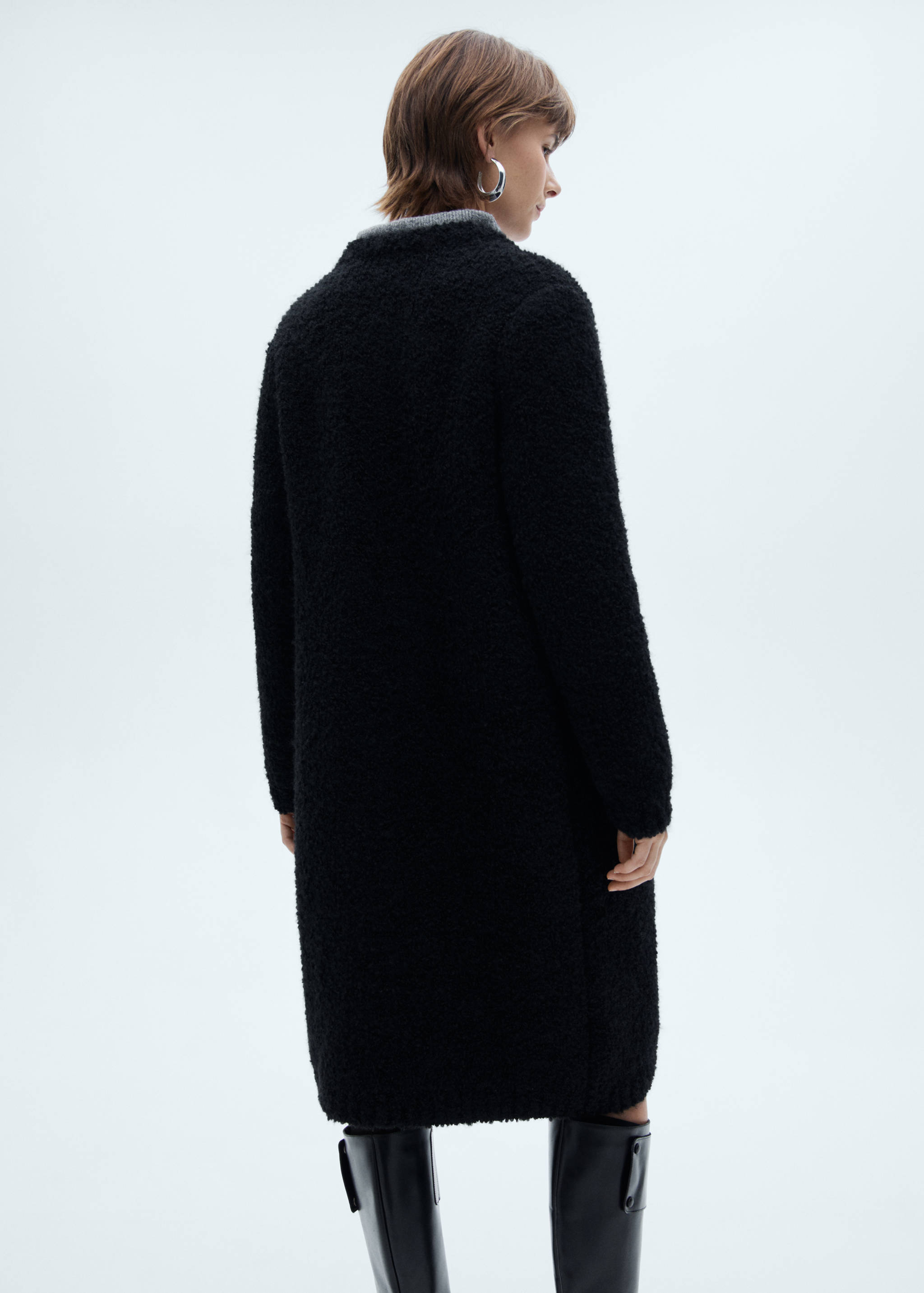 Bouclé knitted coat - Reverse of the article