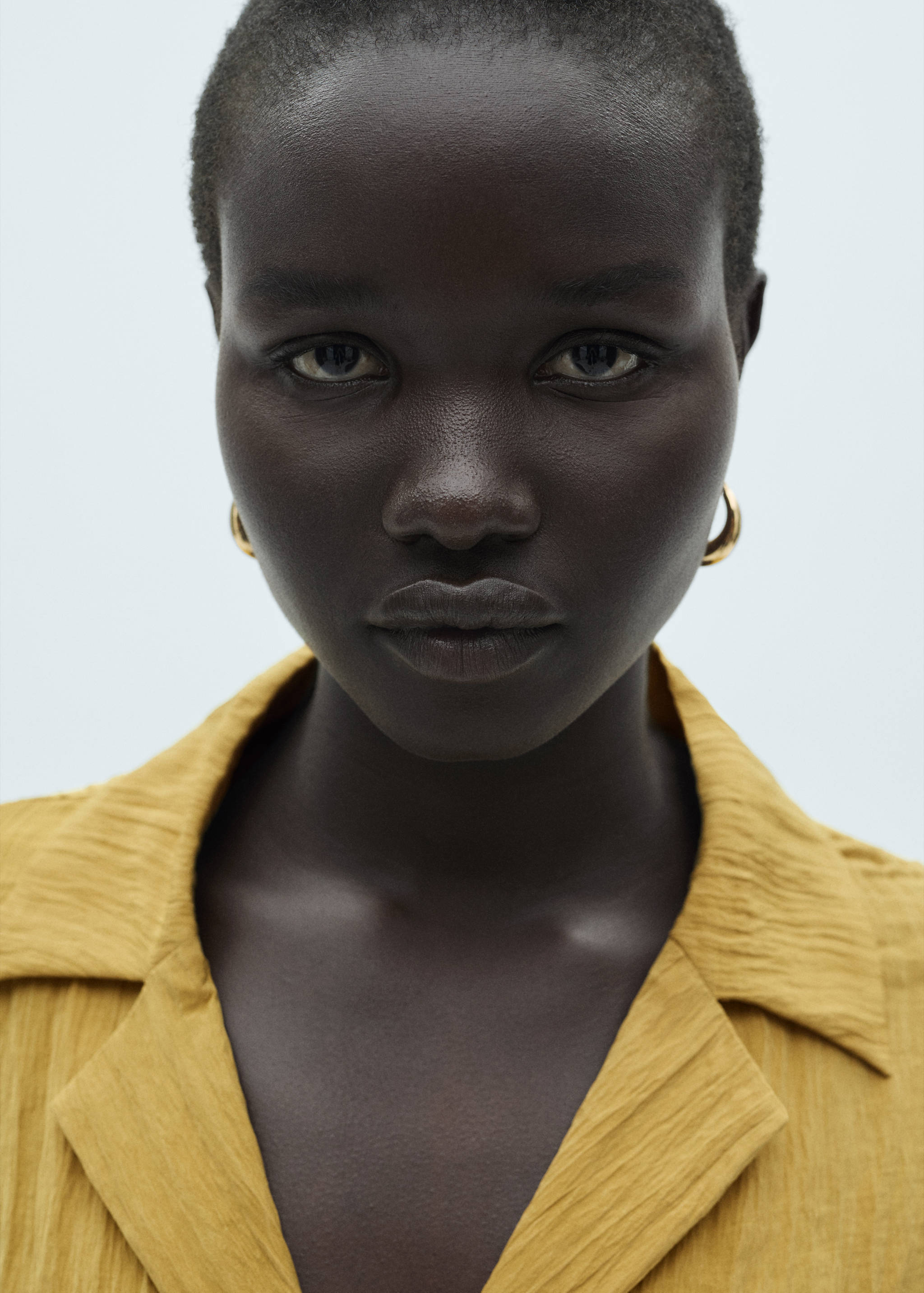 Pocket textured shirt - Details of the article 1