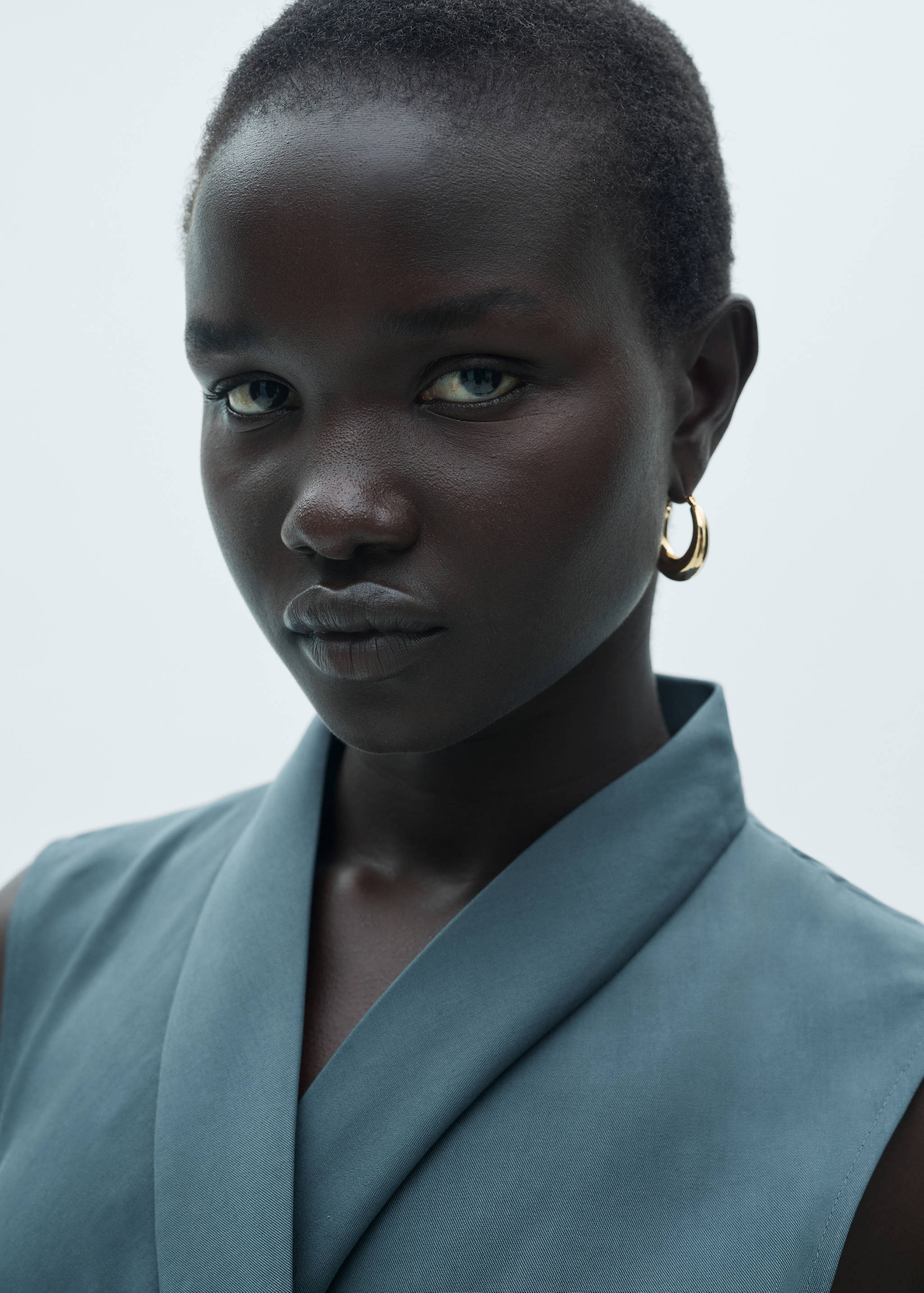 Lyocell jurk met knoopdetail - Detail van het artikel 1