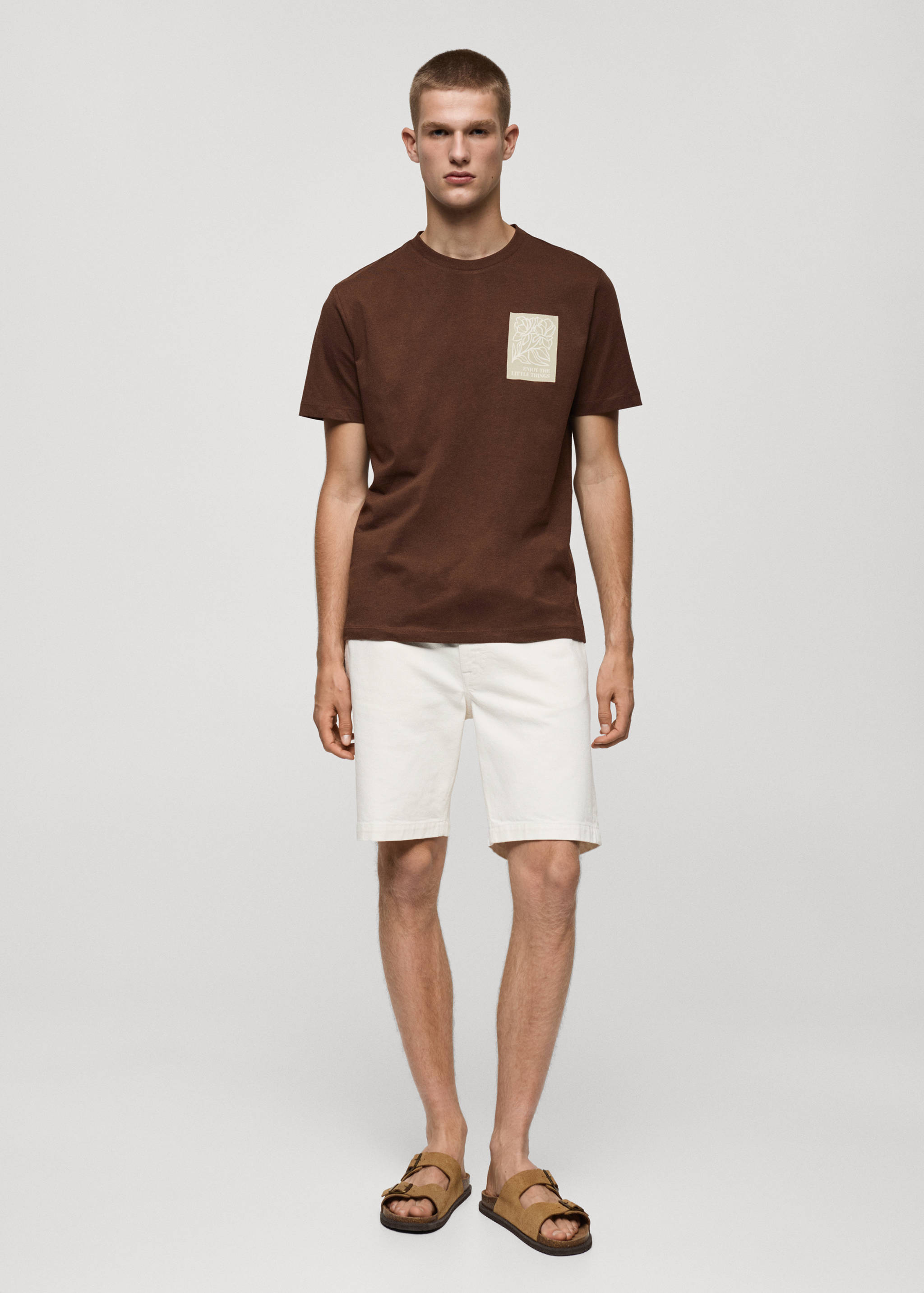 T-shirt 100 % coton imprimé poitrine - Plan général