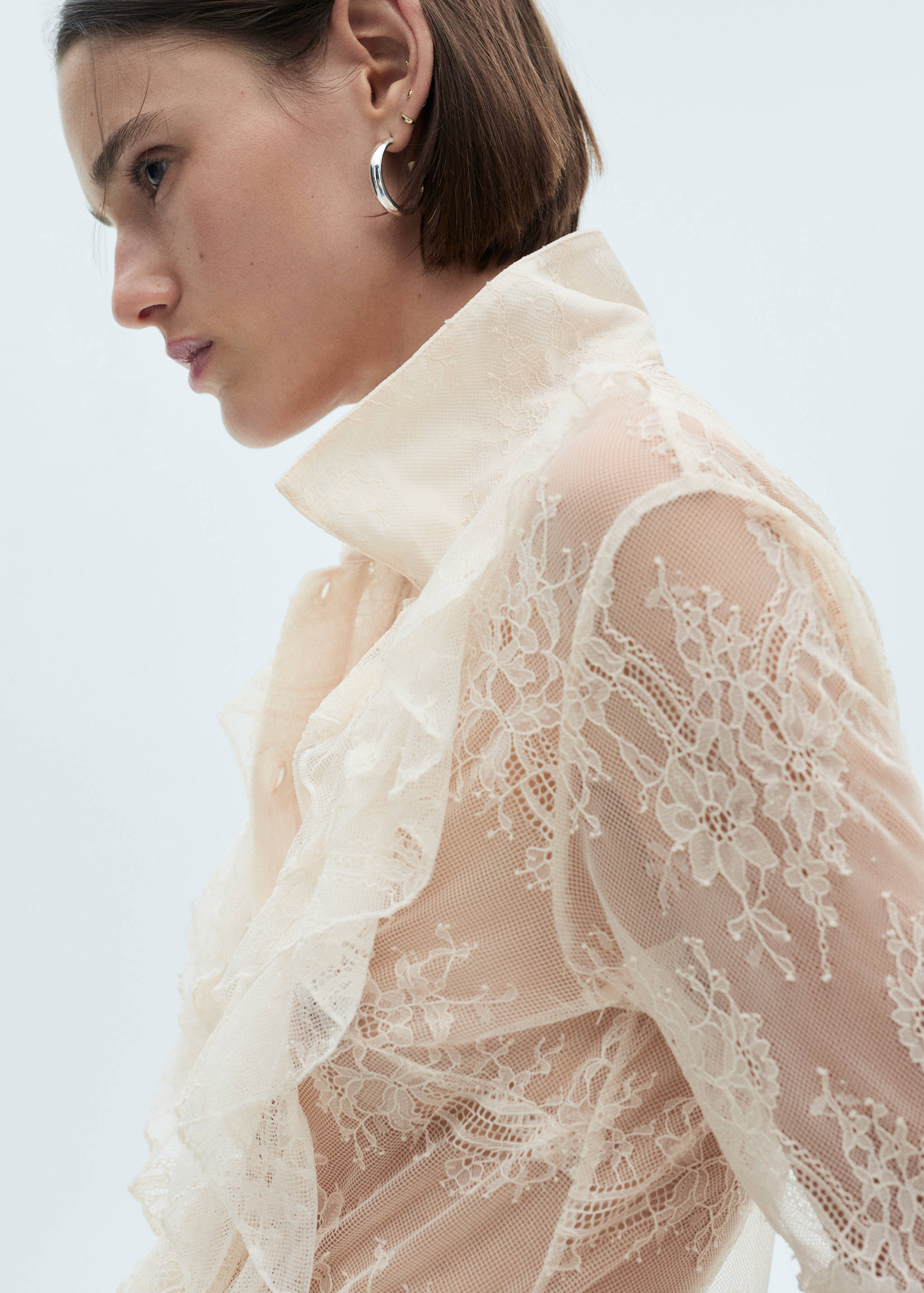 Ruffled guipure shirt - Details of the article 1