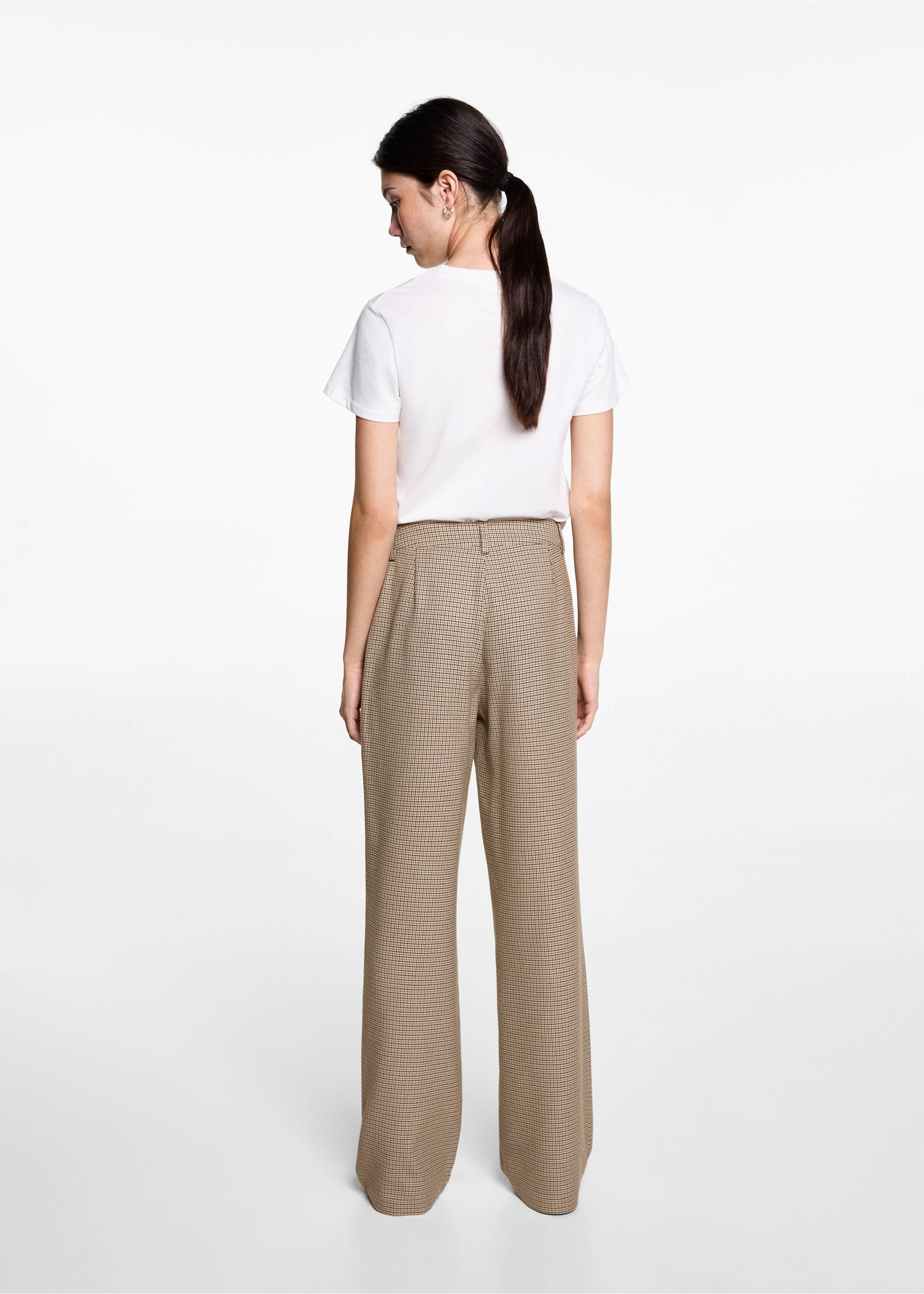 Houndstooth suit trousers - Reverse of the article, Beige. Ref: 77077669-00.