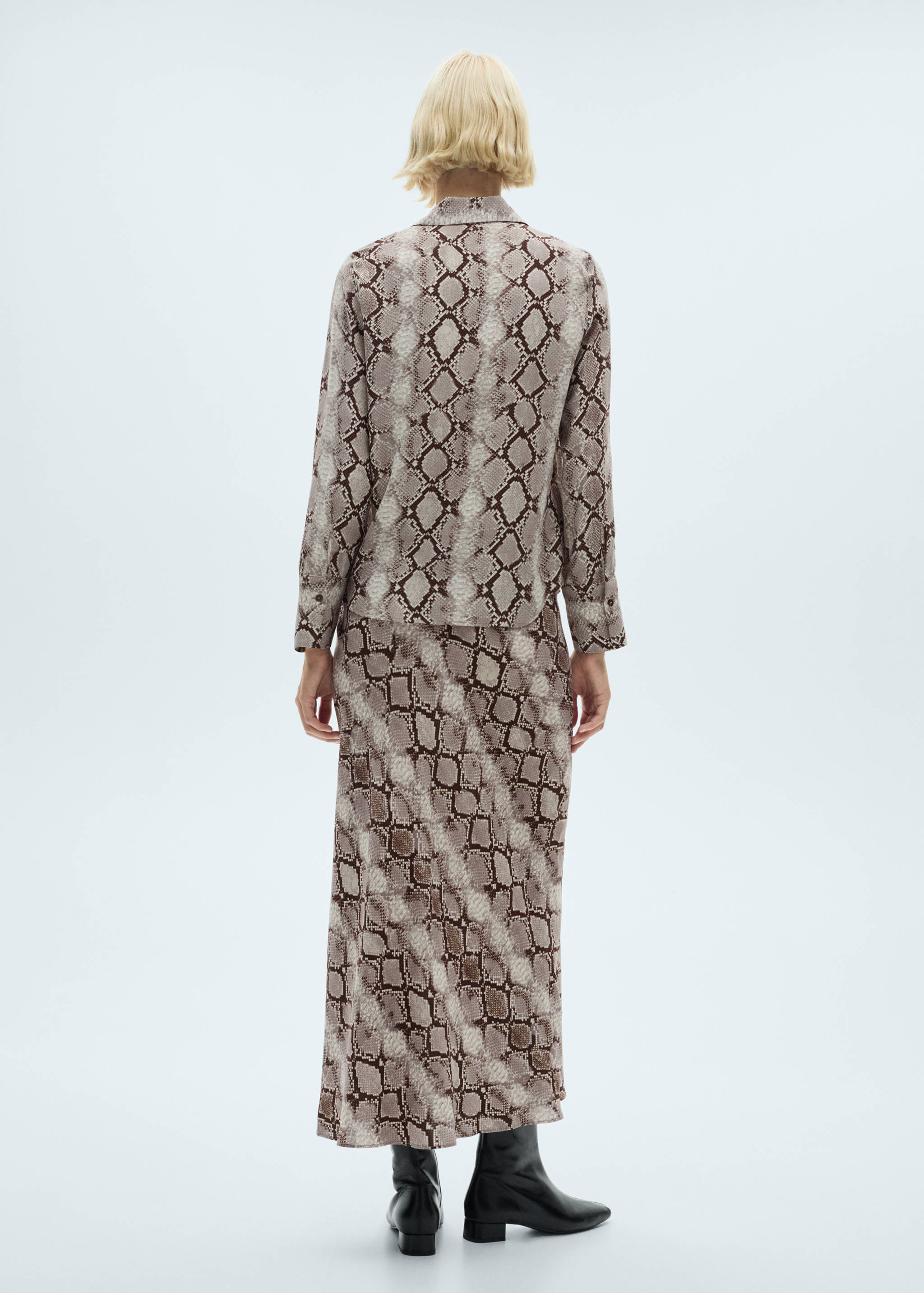 Falda larga animal print - Reverso del artículo