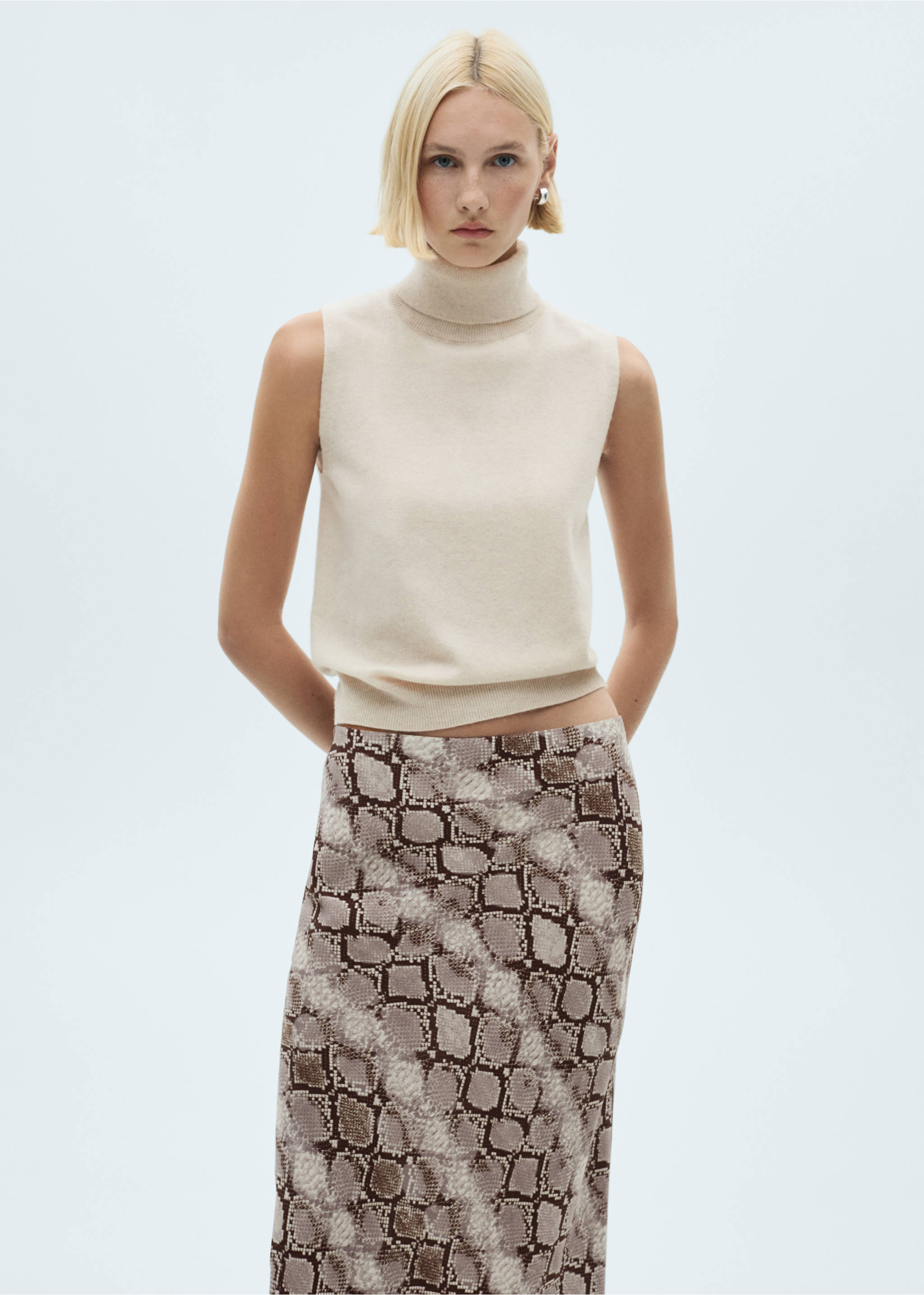 Long animal-print skirt - Details of the article 1, Brown. Ref: 77077674-00.