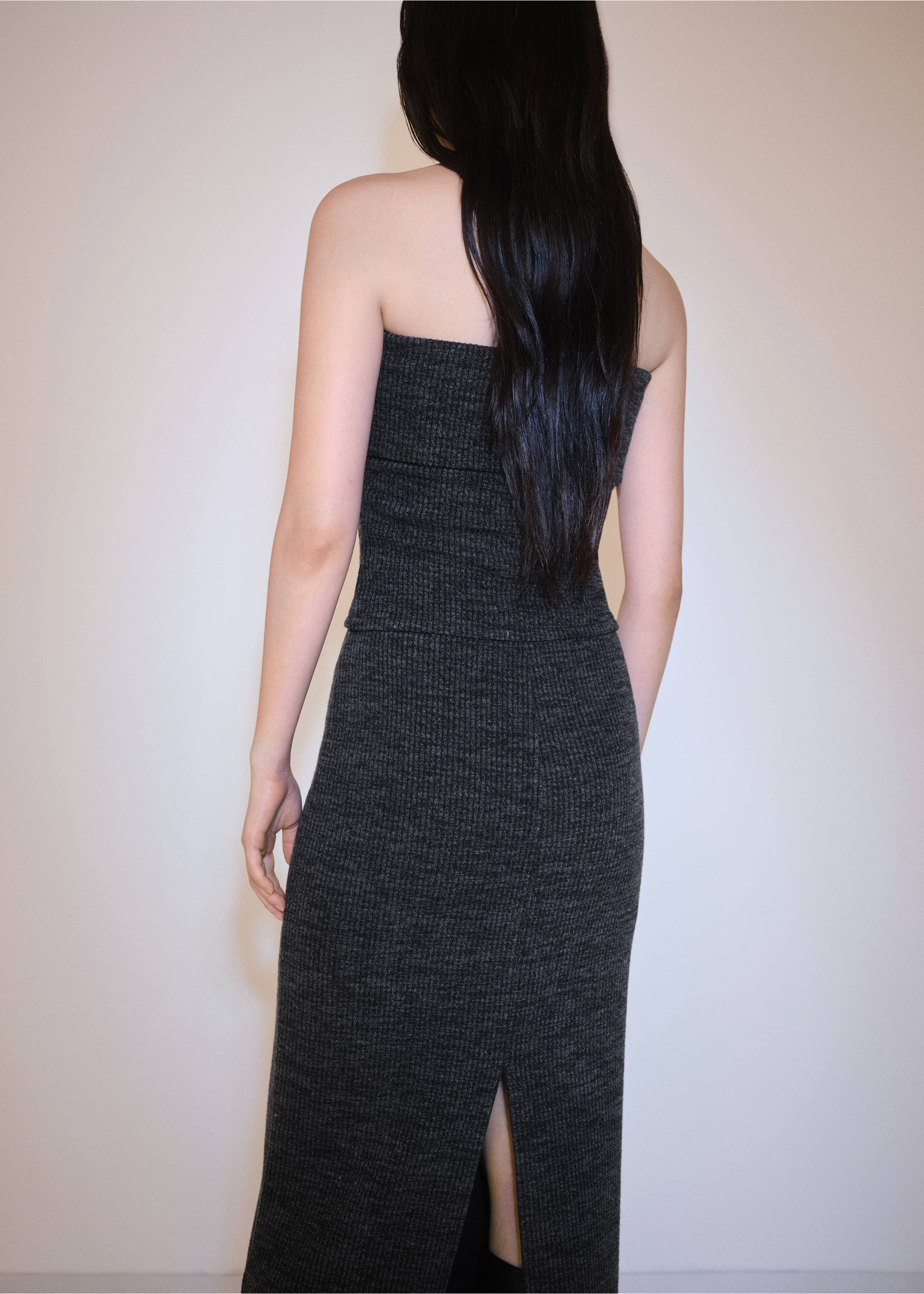 Top encolure retournée - Verso de l’article, Gris. Ref: 77077691-00.