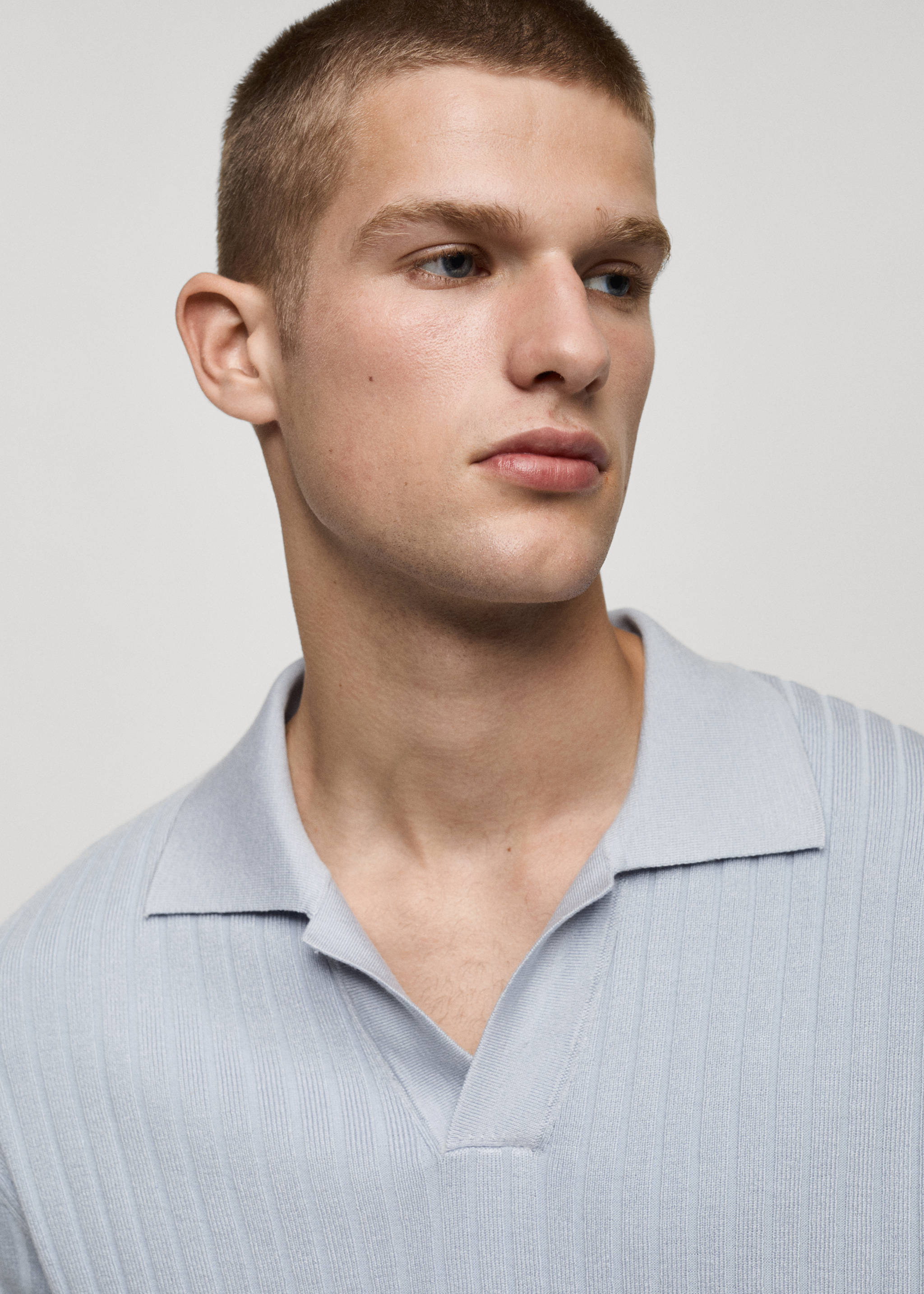 Fine rib-knit polo shirt - Details of the article 1