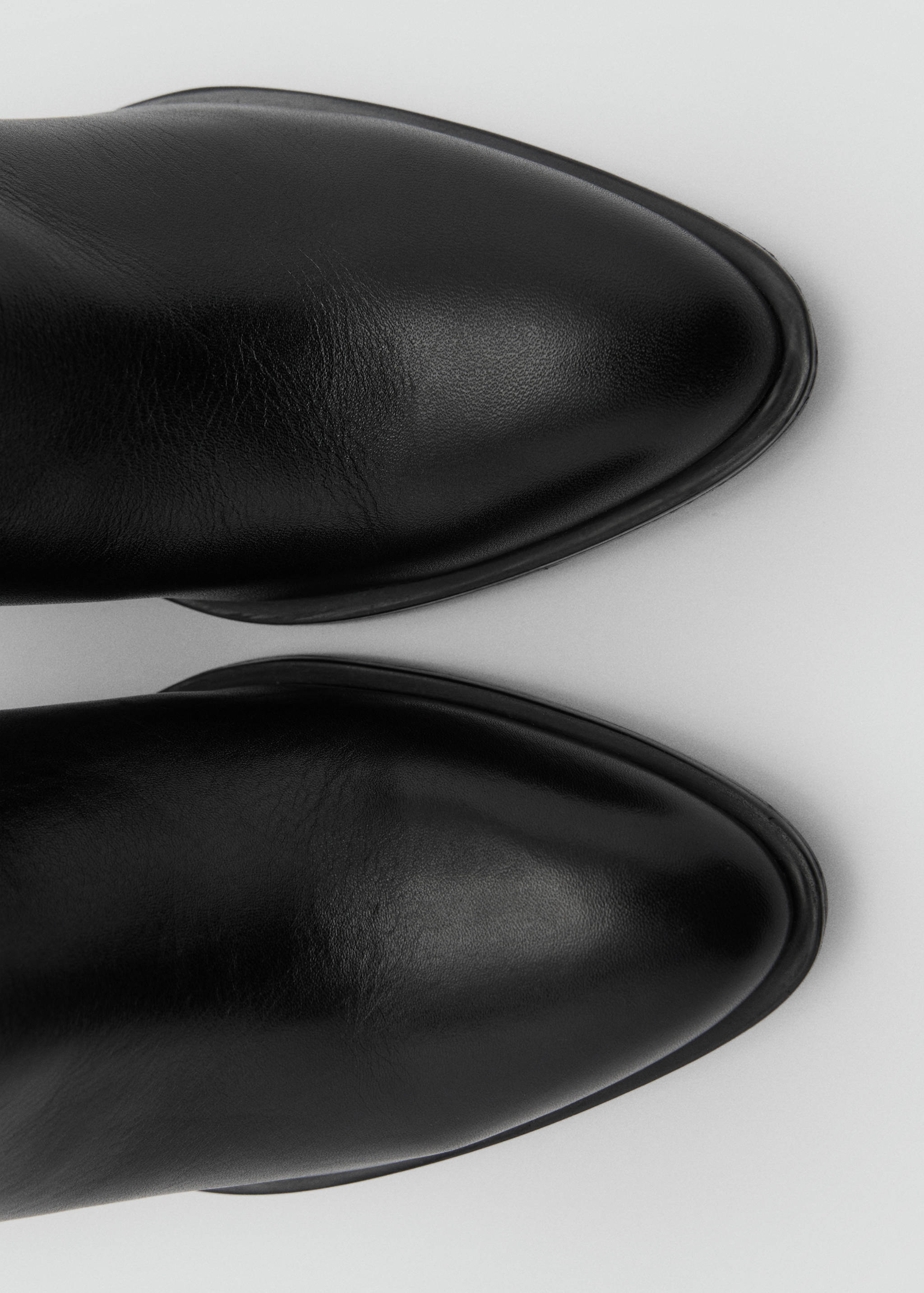 High heel leather boot - Details of the article 2