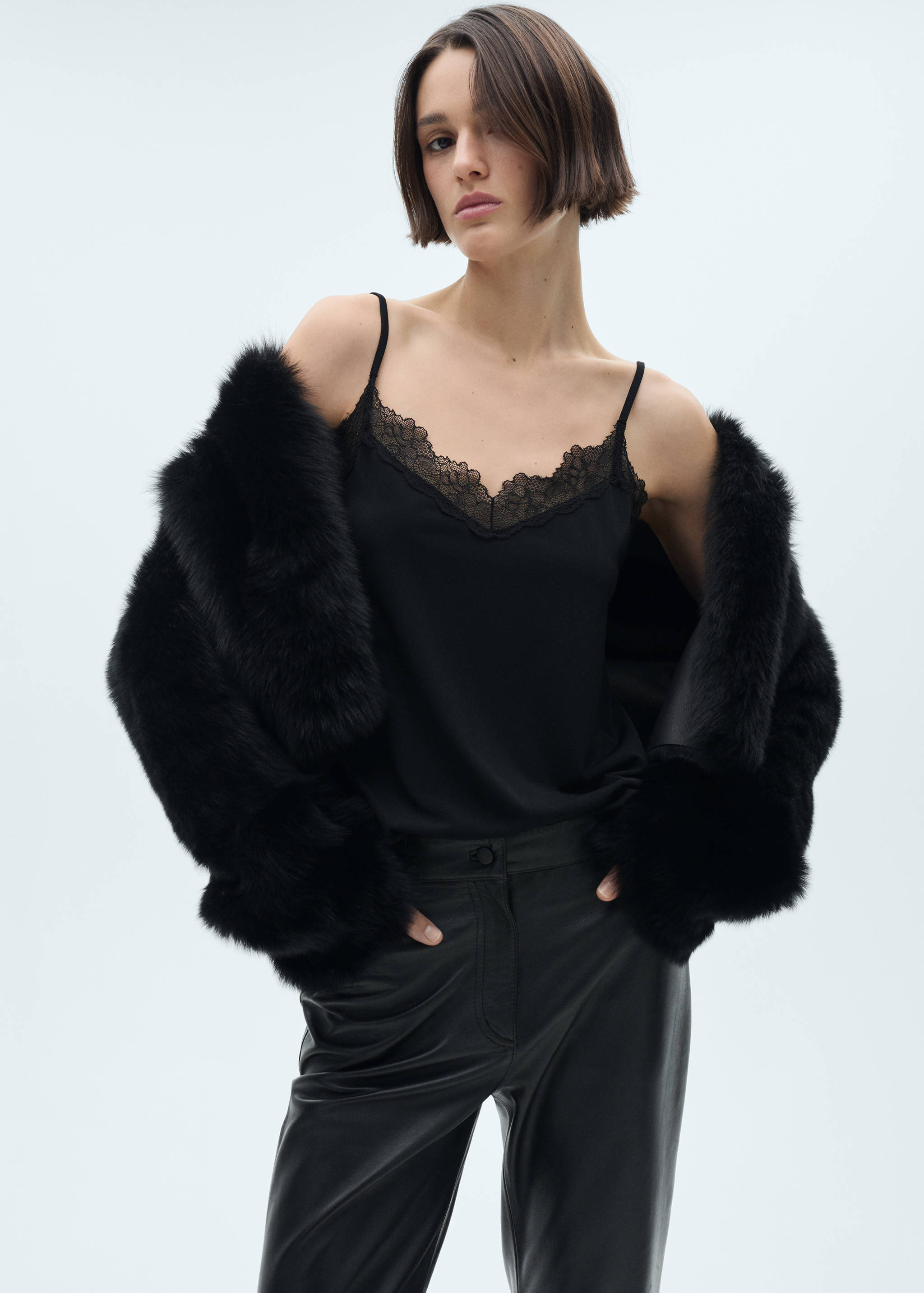 Top fluide dentelle - Plan moyen