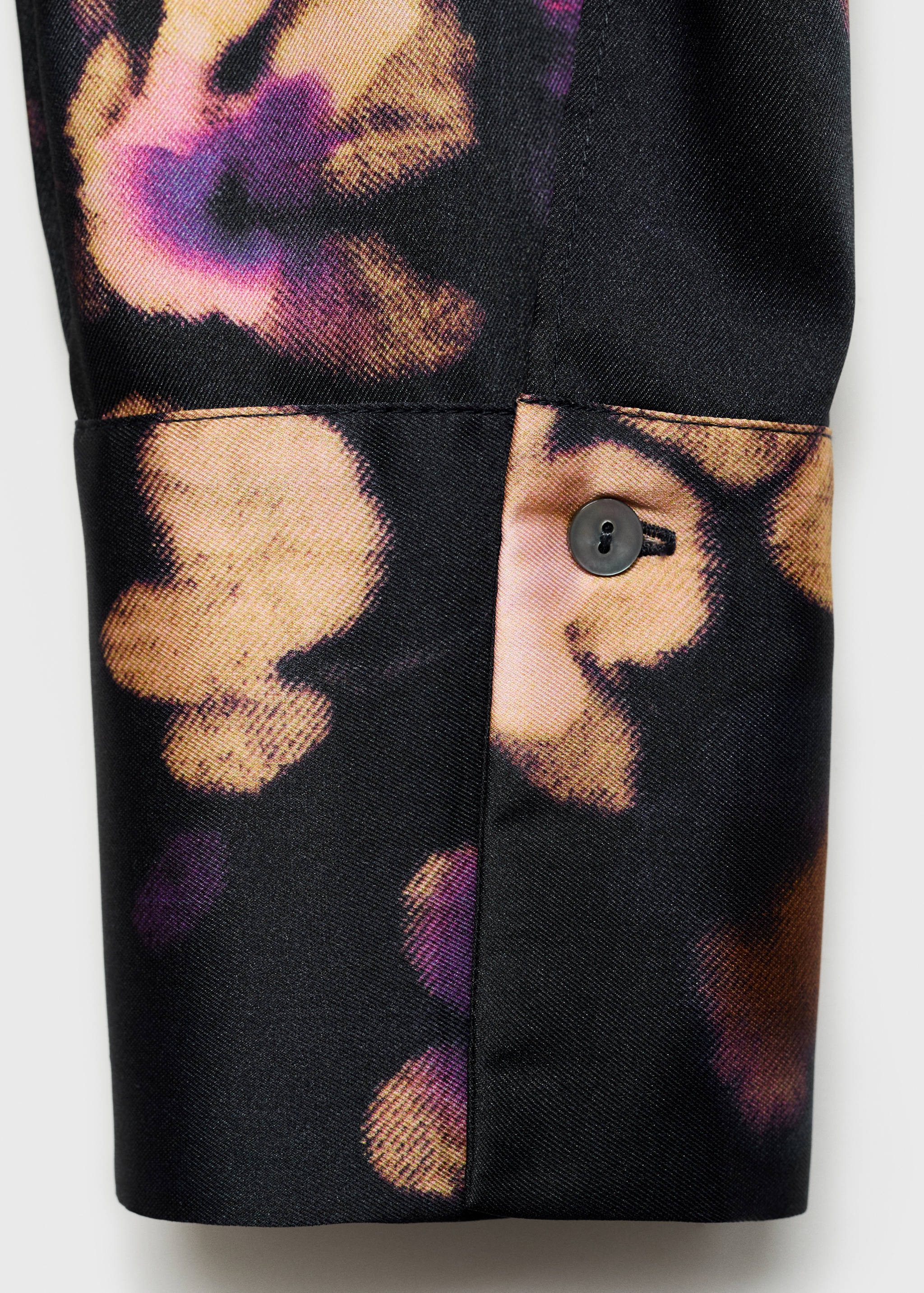 Satin print shirt - Details of the article 0