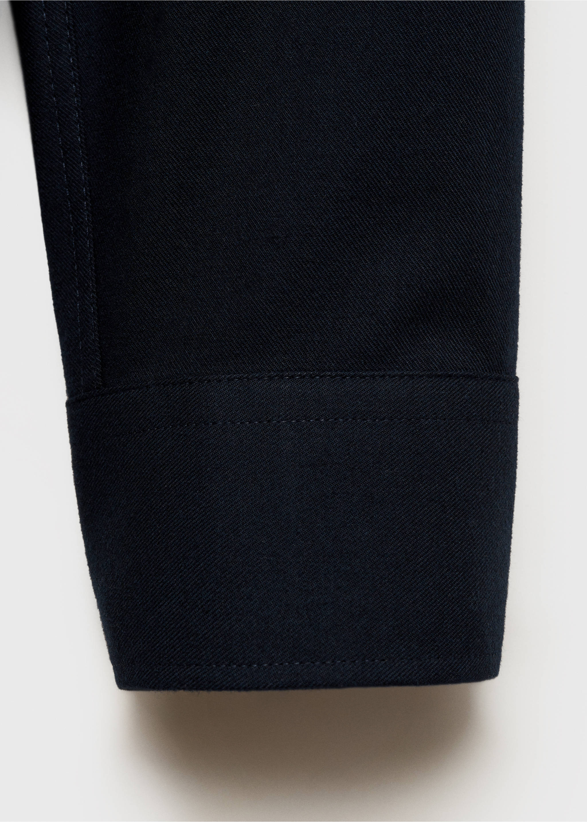 Oberhemd aus Kaschmir und Baumwolle - Detail des Artikels 0, Dunkles Marineblau. Ref: 77077914-00.