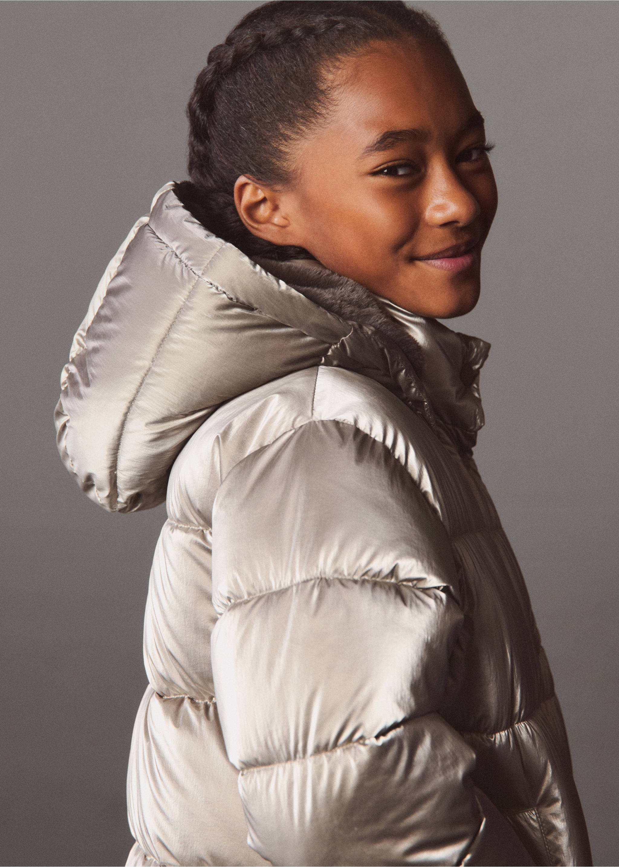 Metallic puffer jacket - Details of the article 6, Silver. Ref: 77077918-00.