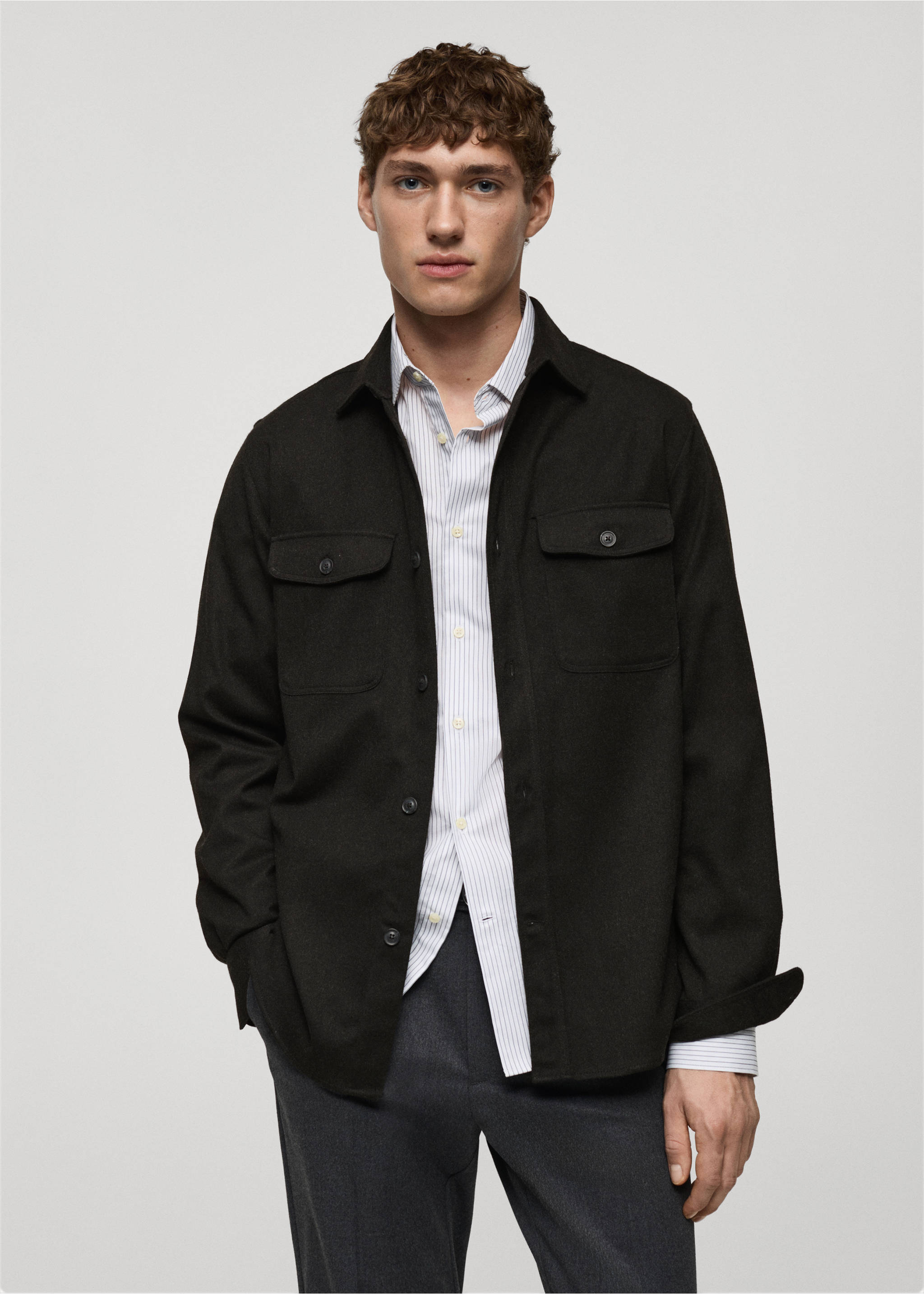 Regular-fit flannel overshirt with pockets - Medium plane, Dark Heather Grey. Ref: 77077922-00.