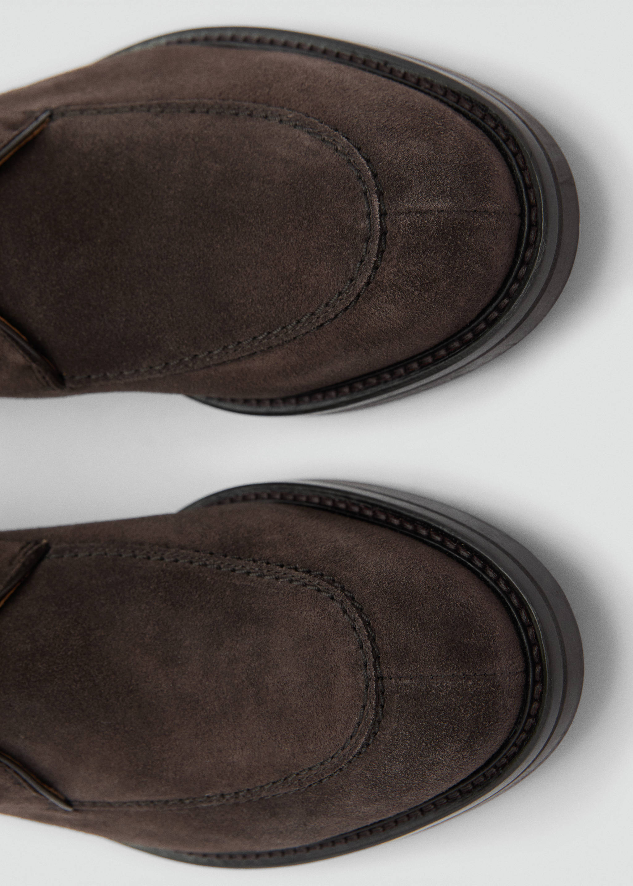 Suede leather ankle boots - Details of the article 2