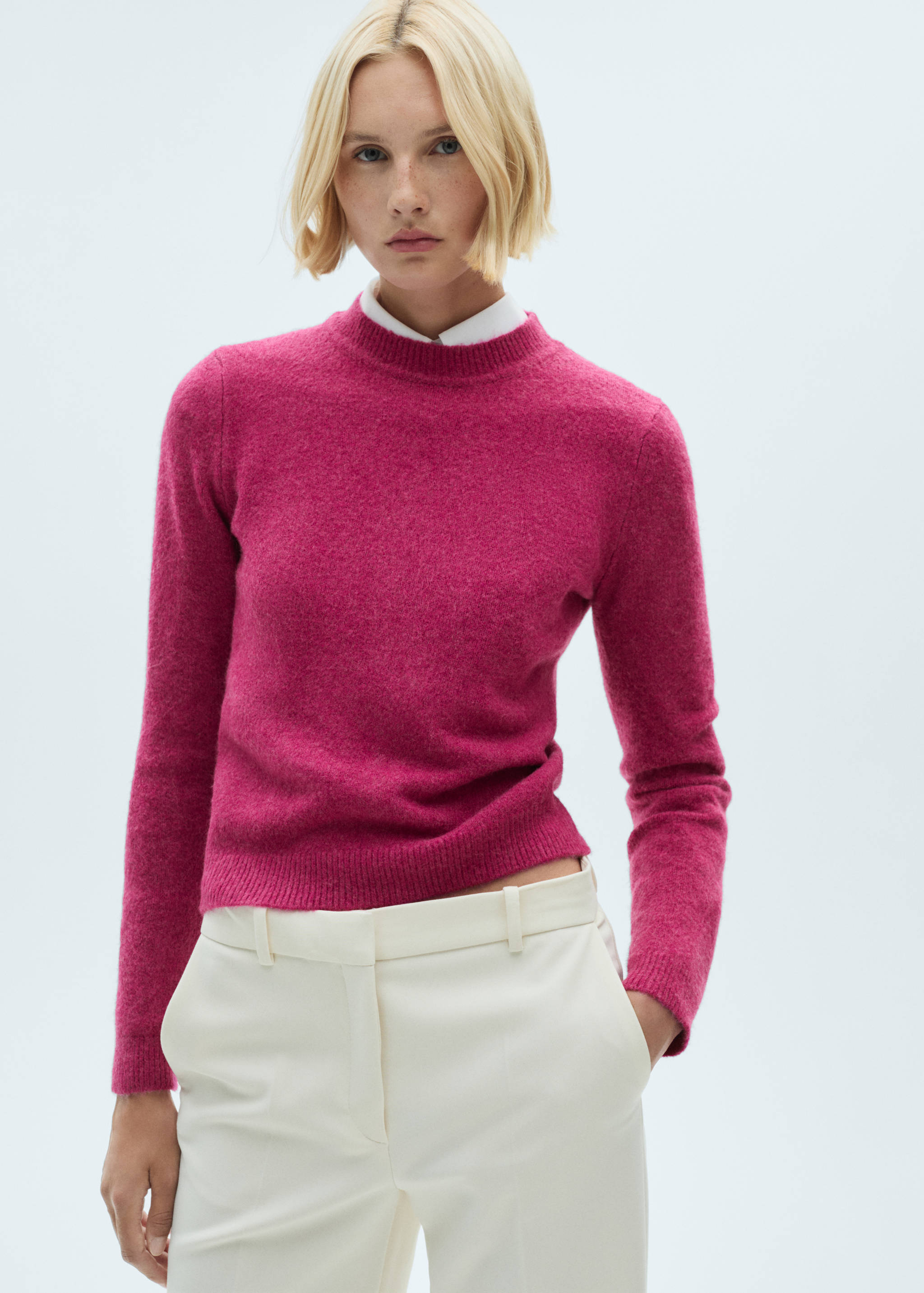 Long-sleeve knitted sweater - Medium plane