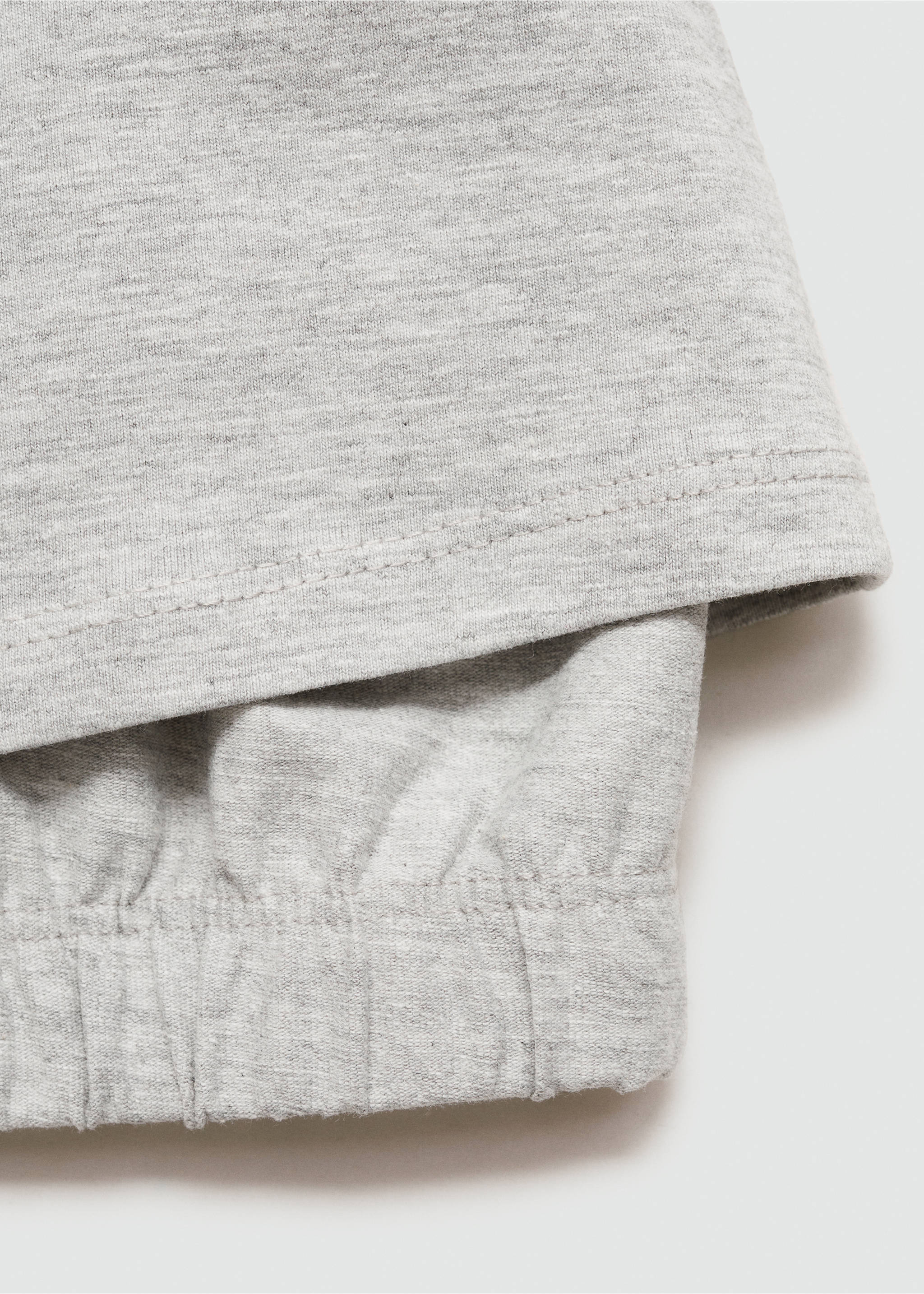 Bauchfreies Sport-Top - Detail des Artikels 0, Mittelgrau meliert. Ref: 77078271-00.