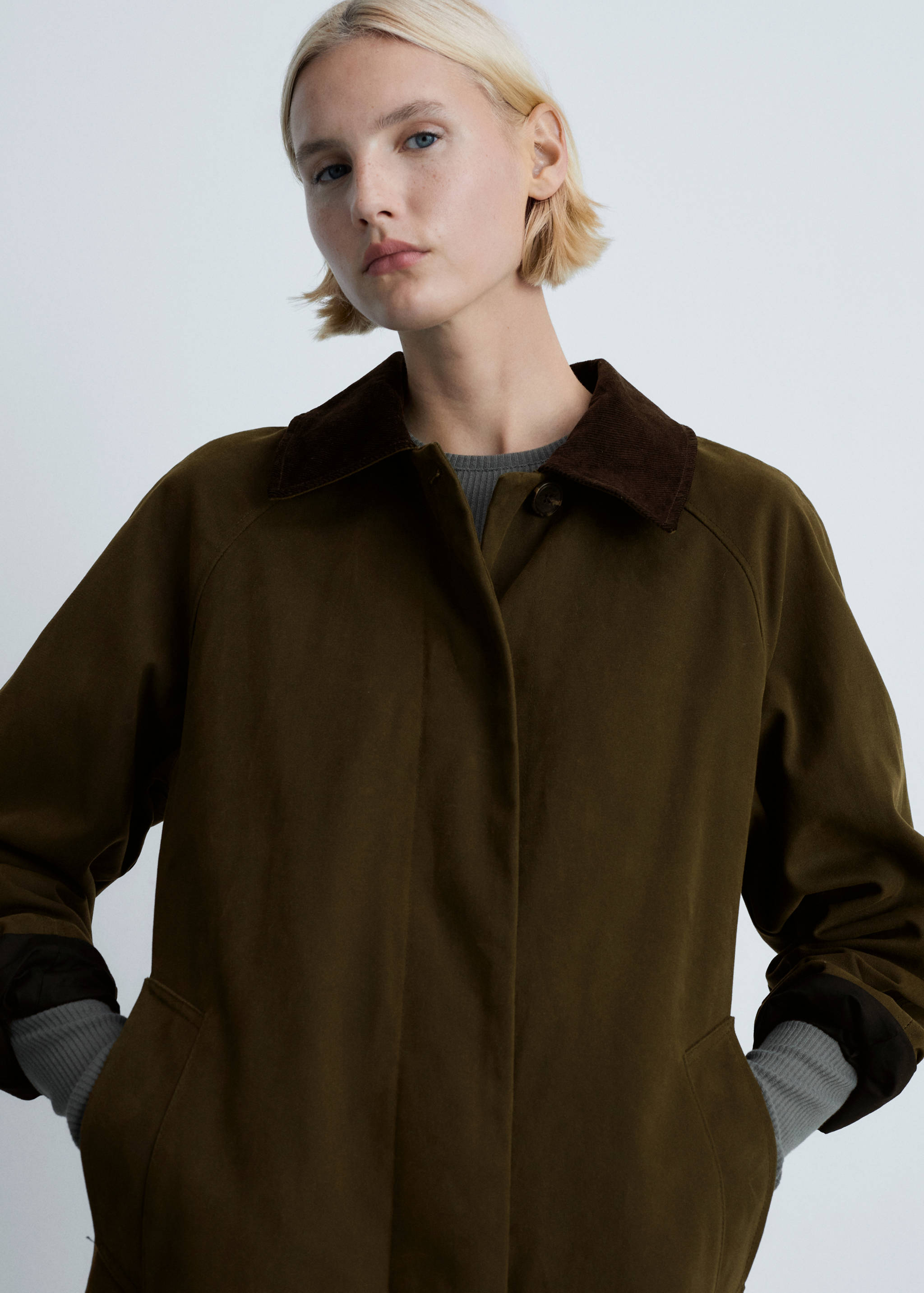 Long corduroy collar barn jacket - Details of the article 1