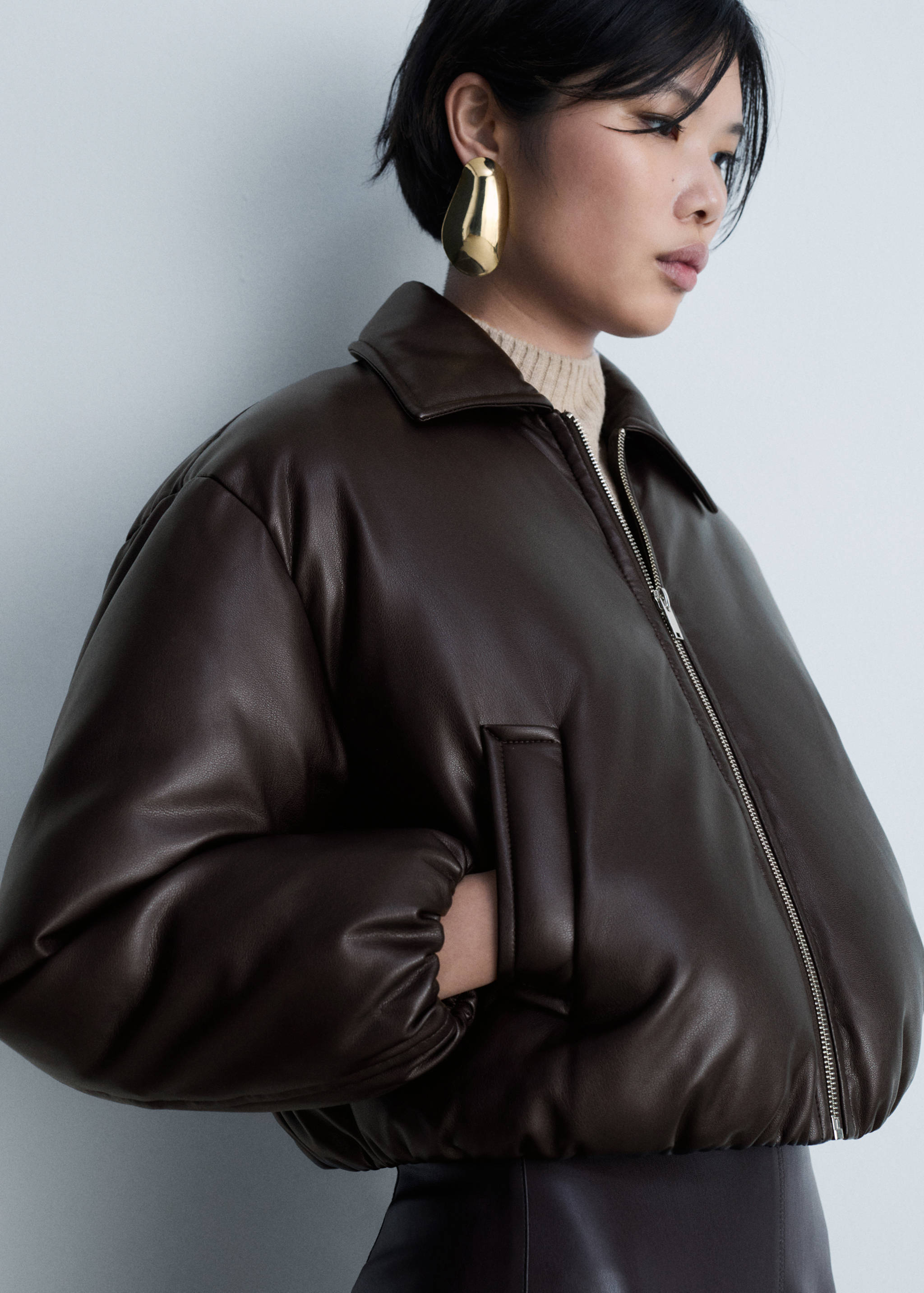 Chaqueta bomber acolchada - Plano medio