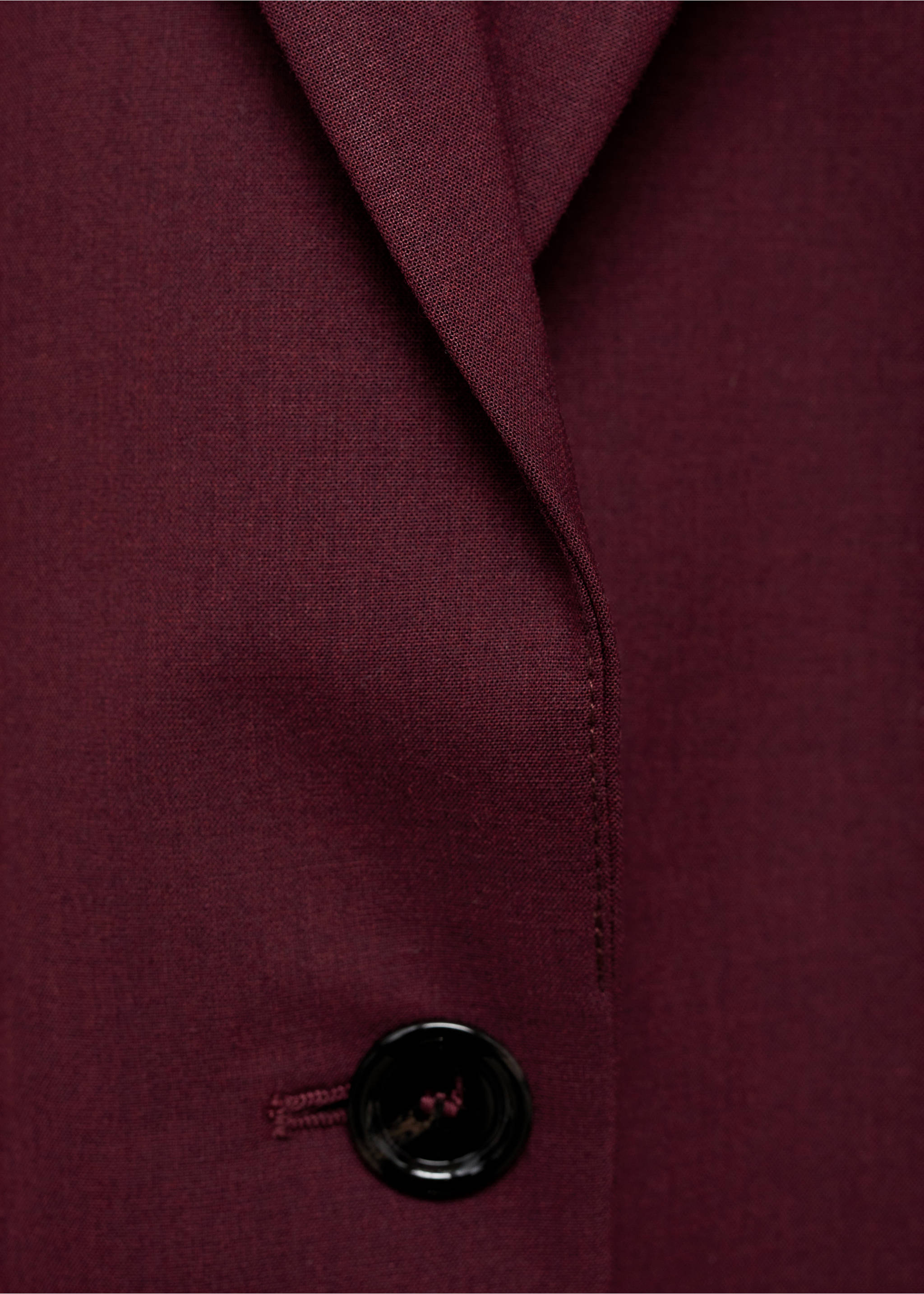 Wool jacket with pronounced shoulders - Details of the article 0, Maroon. Ref: 77078637-00.