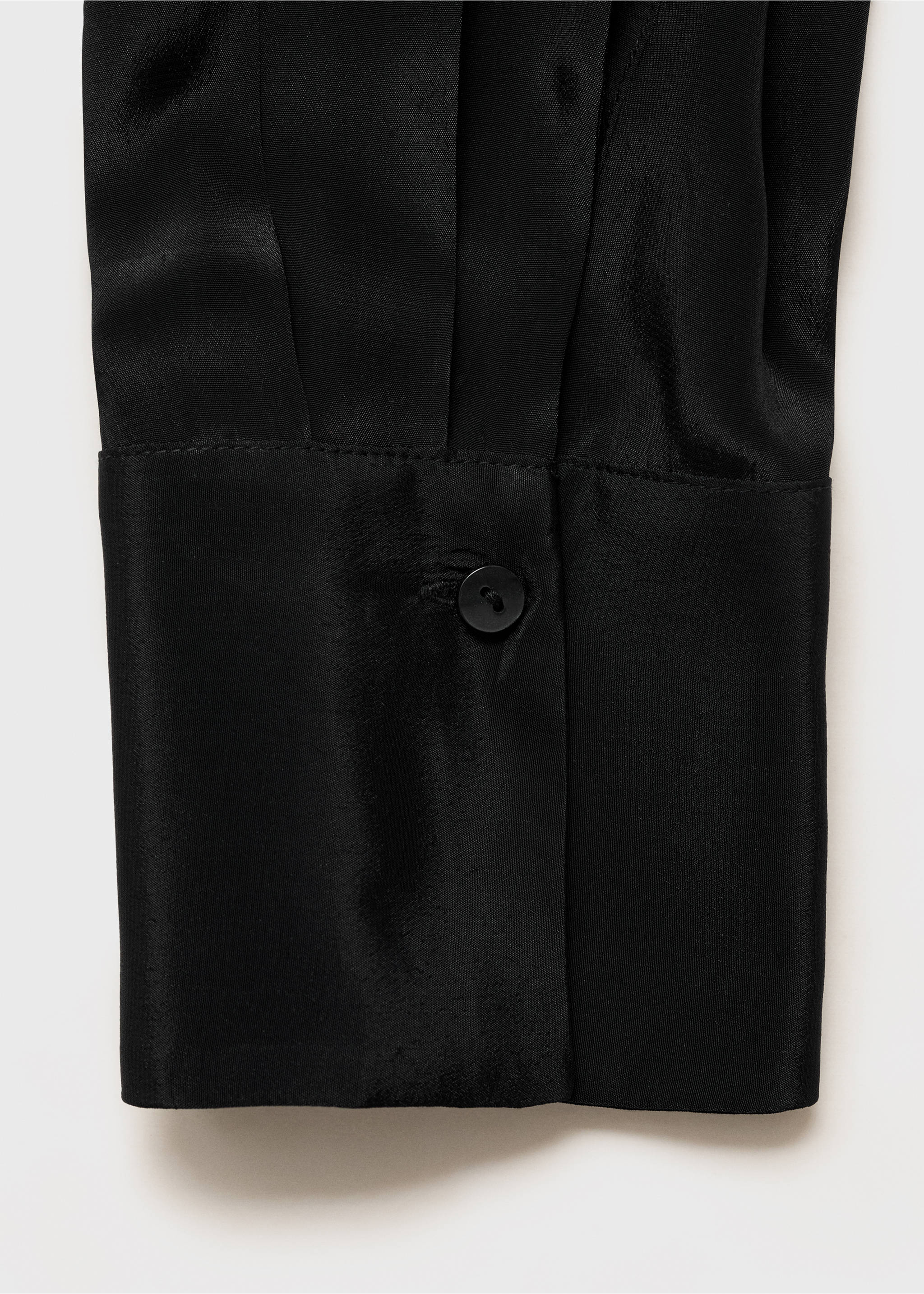 Chemise satinée nœud - Détail de l'article 8, Noir. Ref: 77079055-00.