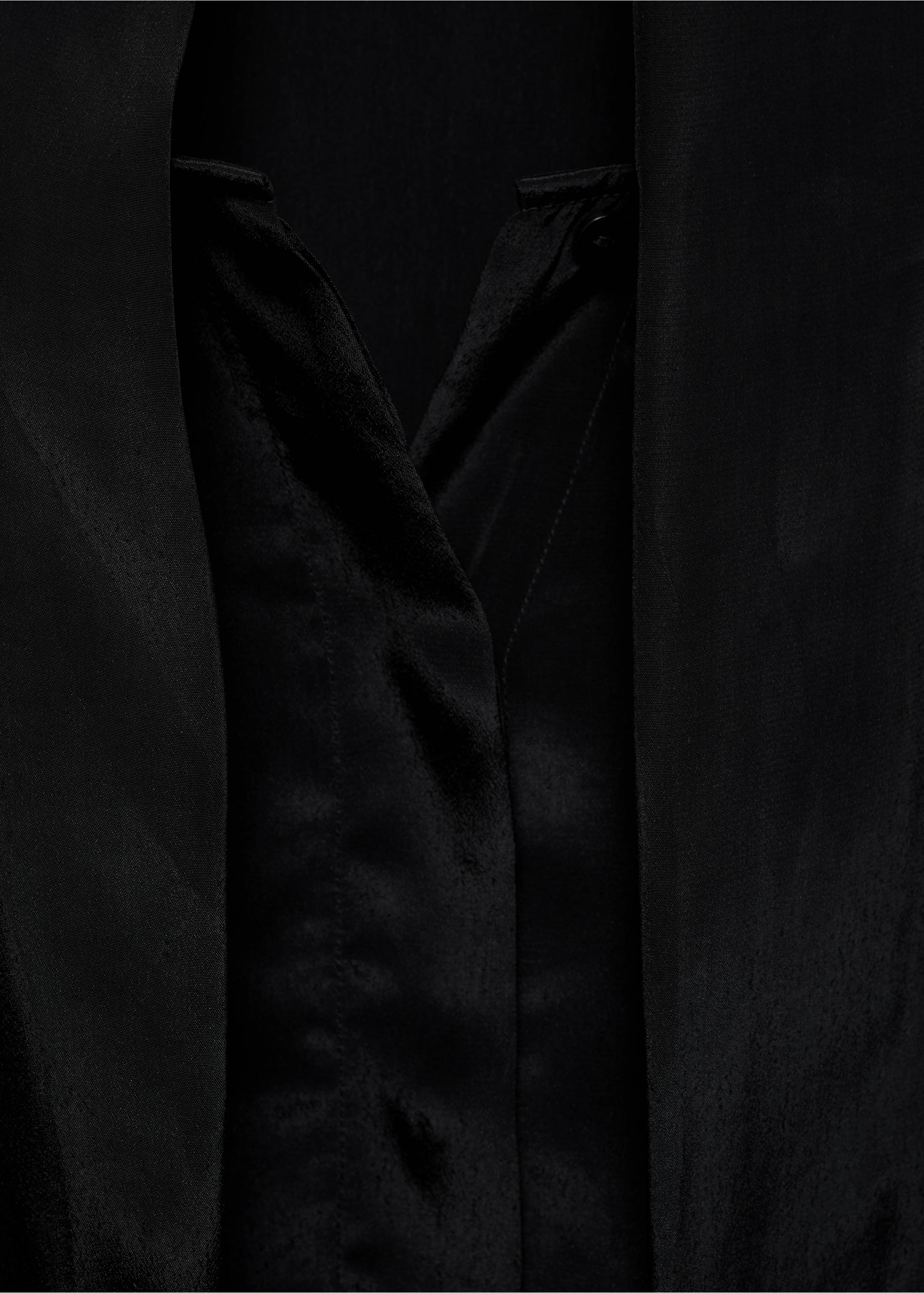 Chemise satinée nœud - Détail de l'article 0, Noir. Ref: 77079055-00.