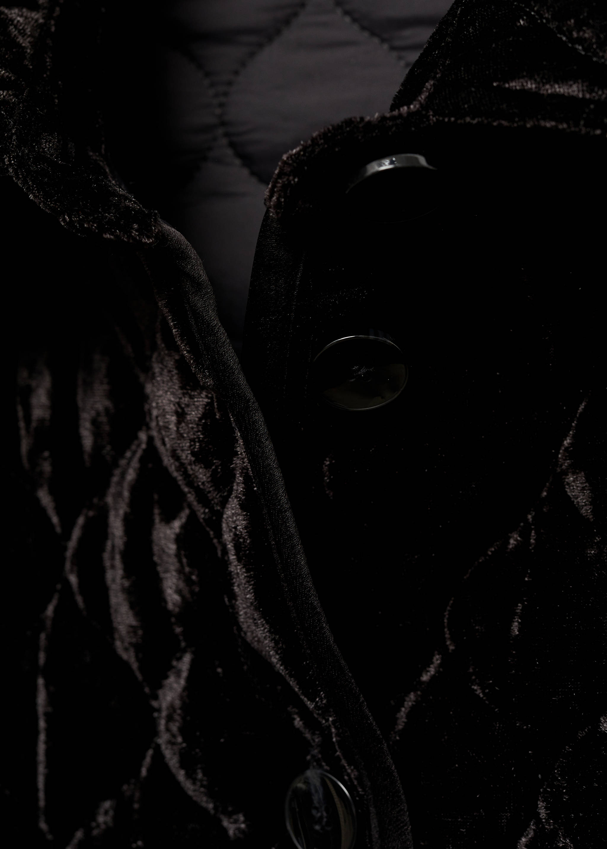 Βελούδινη καπιτονέ ζακέτα διπλής όψης - Λεπτομέρεια του προϊόντος 8