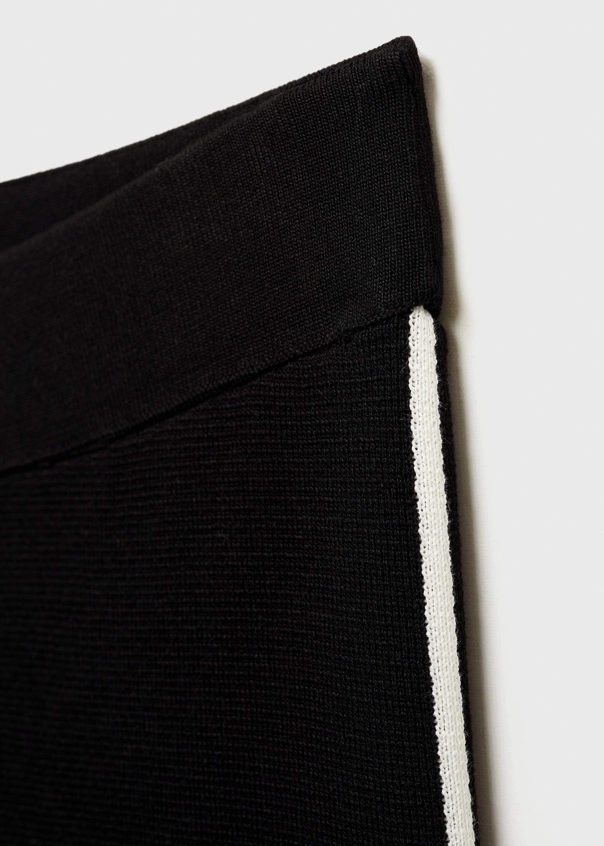 Pantalón recto raya contraste - Detalle del artículo 8