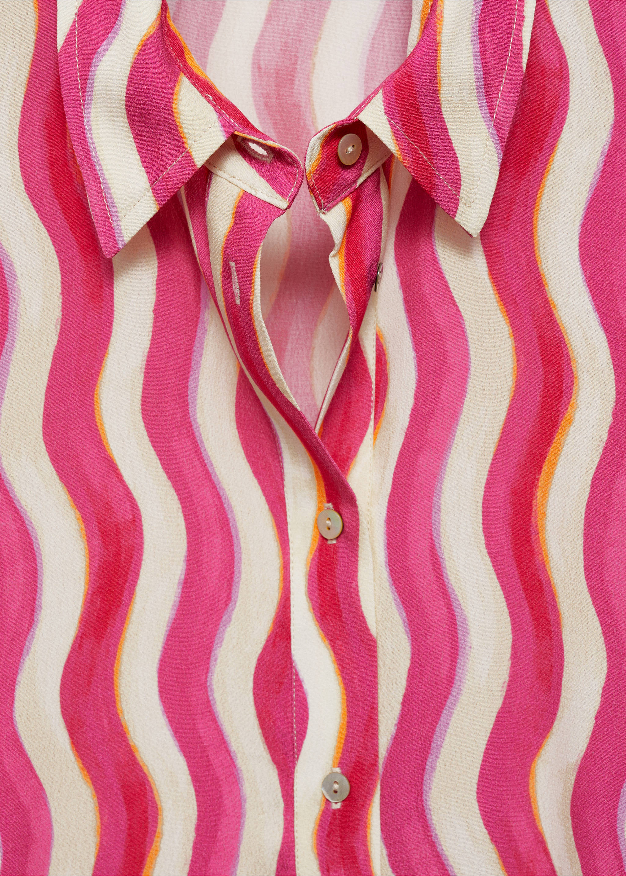 Rövidujjú póló mintával - A termék adatai 8, Fukszia. Ref: 77080343-00.