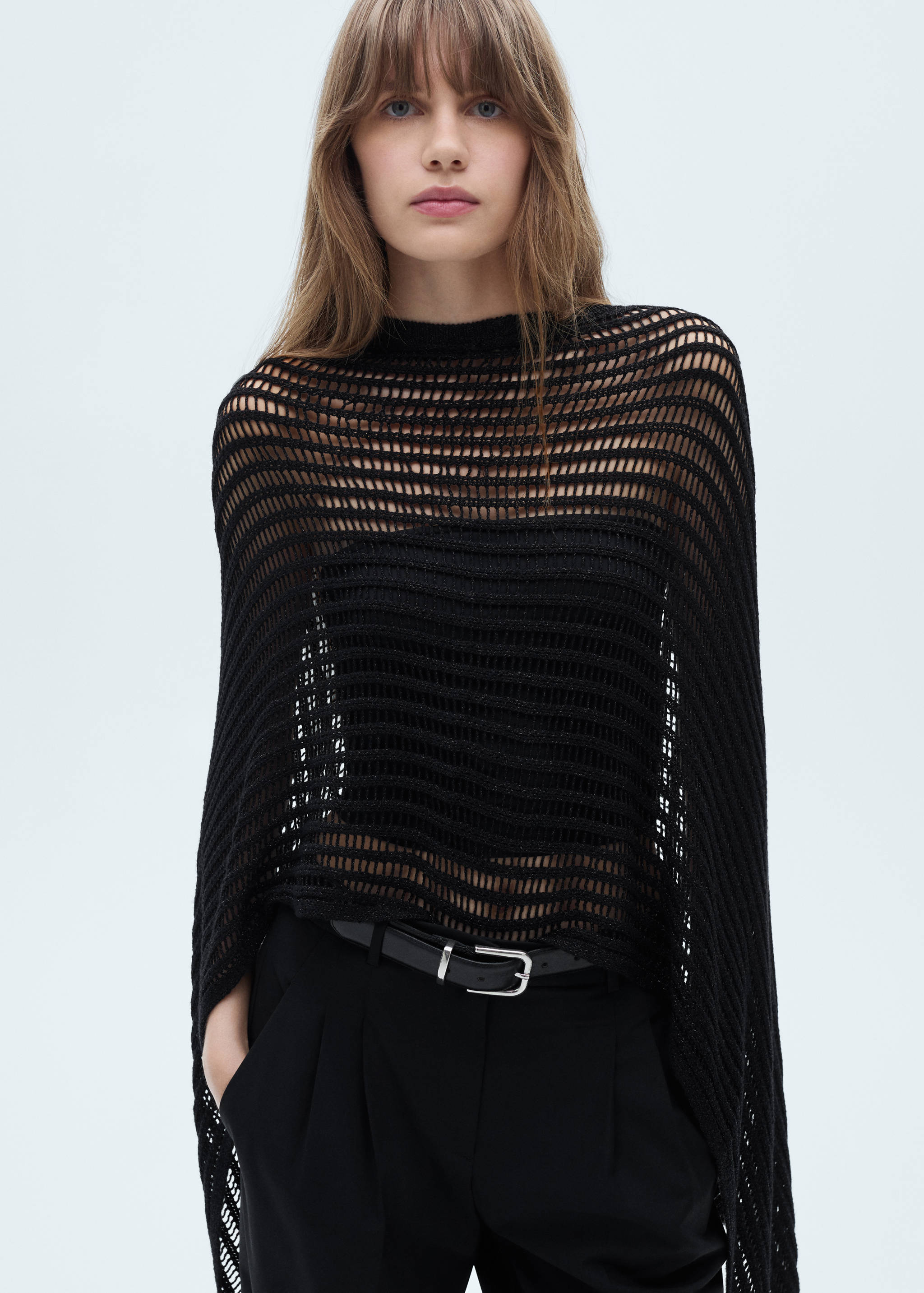 Capa crochet lúrex - Plano medio