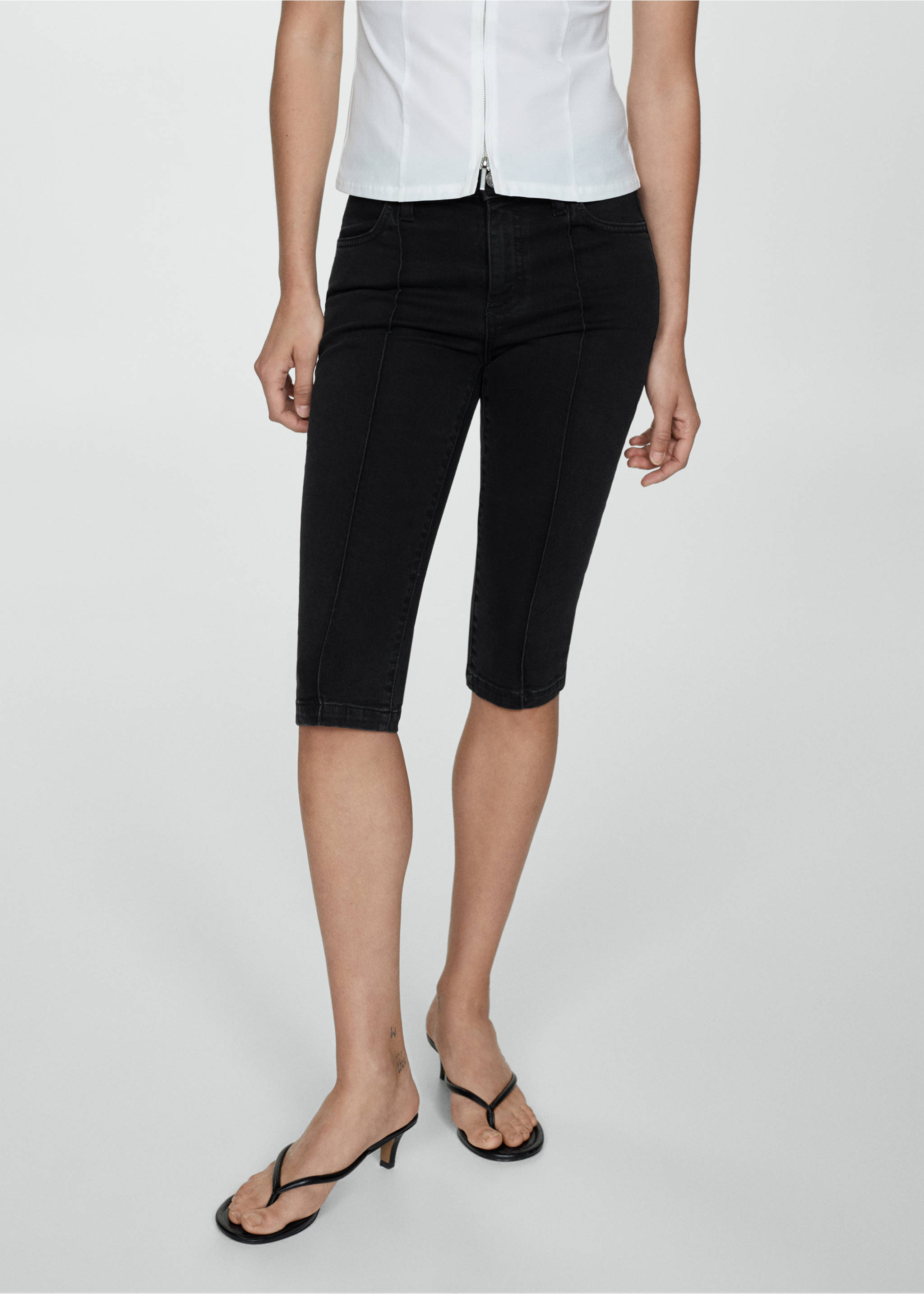 Slim capri jeans with decorative stitching - Medium plane, Black denim. Ref: 77080354-00.
