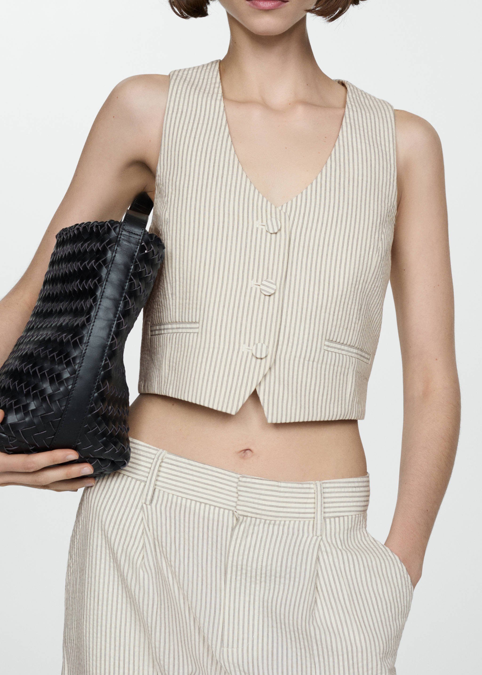 Kamizelka w paski - Plan średni