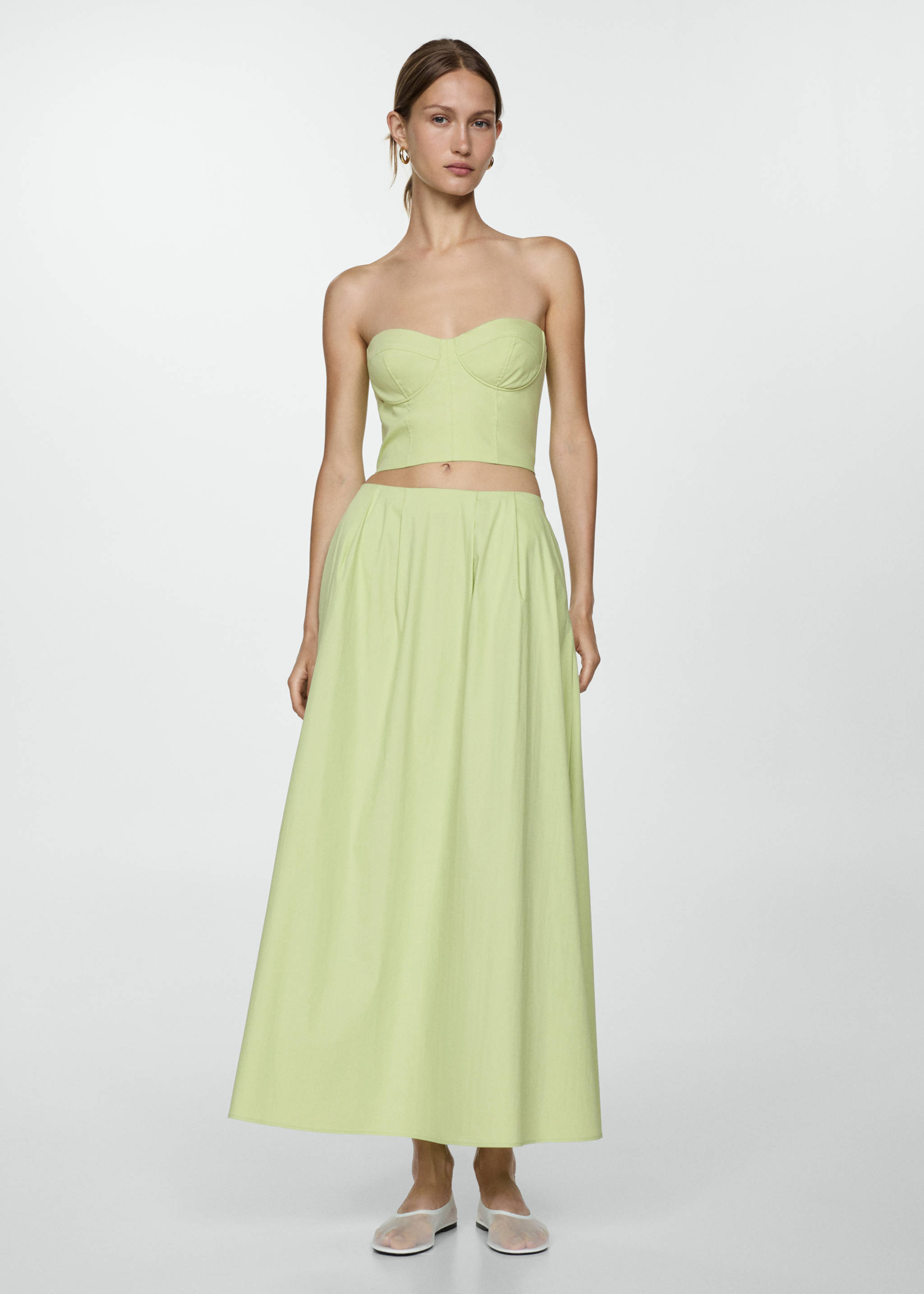 Crop top s výstřihem bez ramínek - Celkový náhled