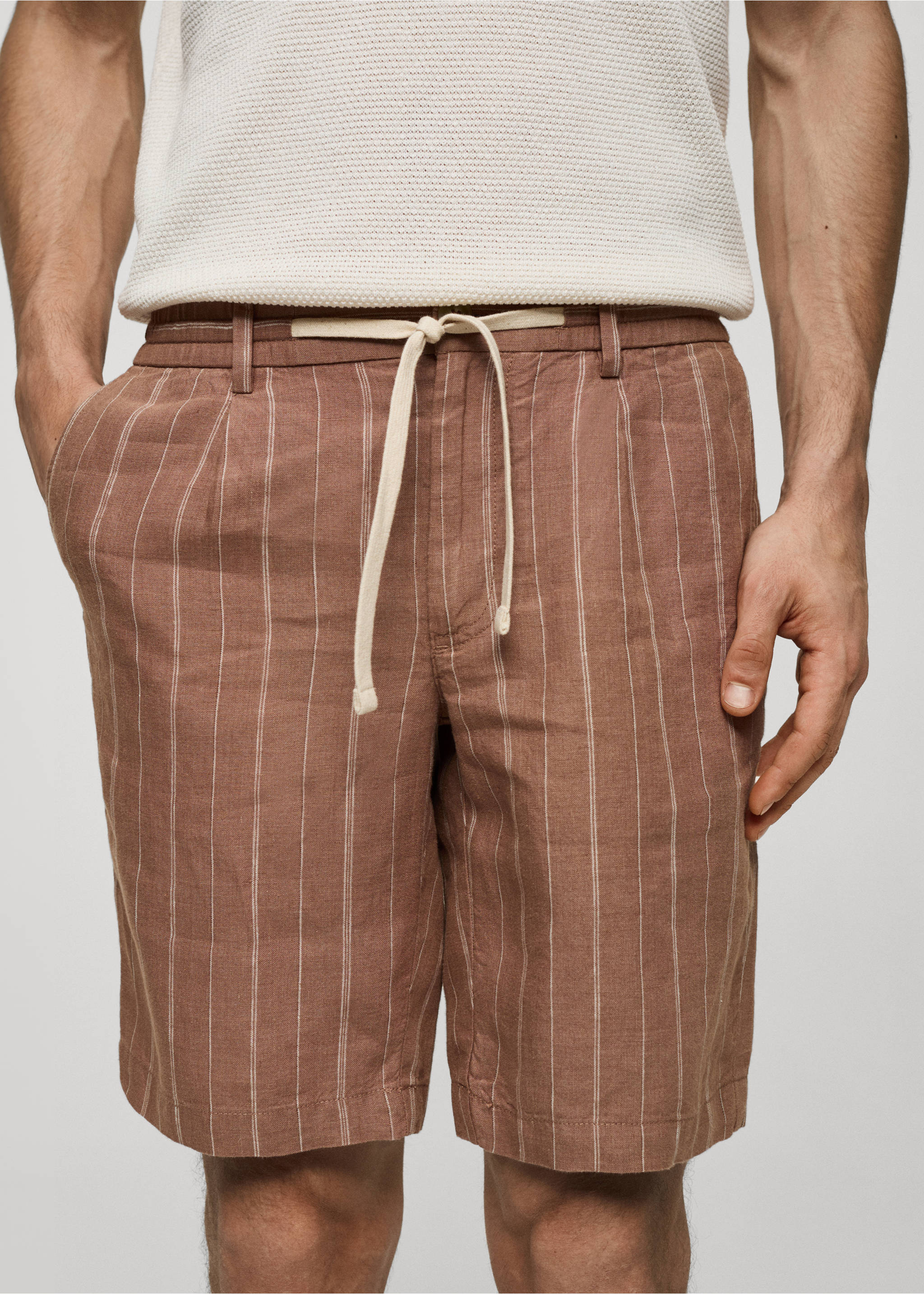 100% linen striped bermuda shorts with drawstring - Details of the article 1, Wine. Ref: 77080562-00.