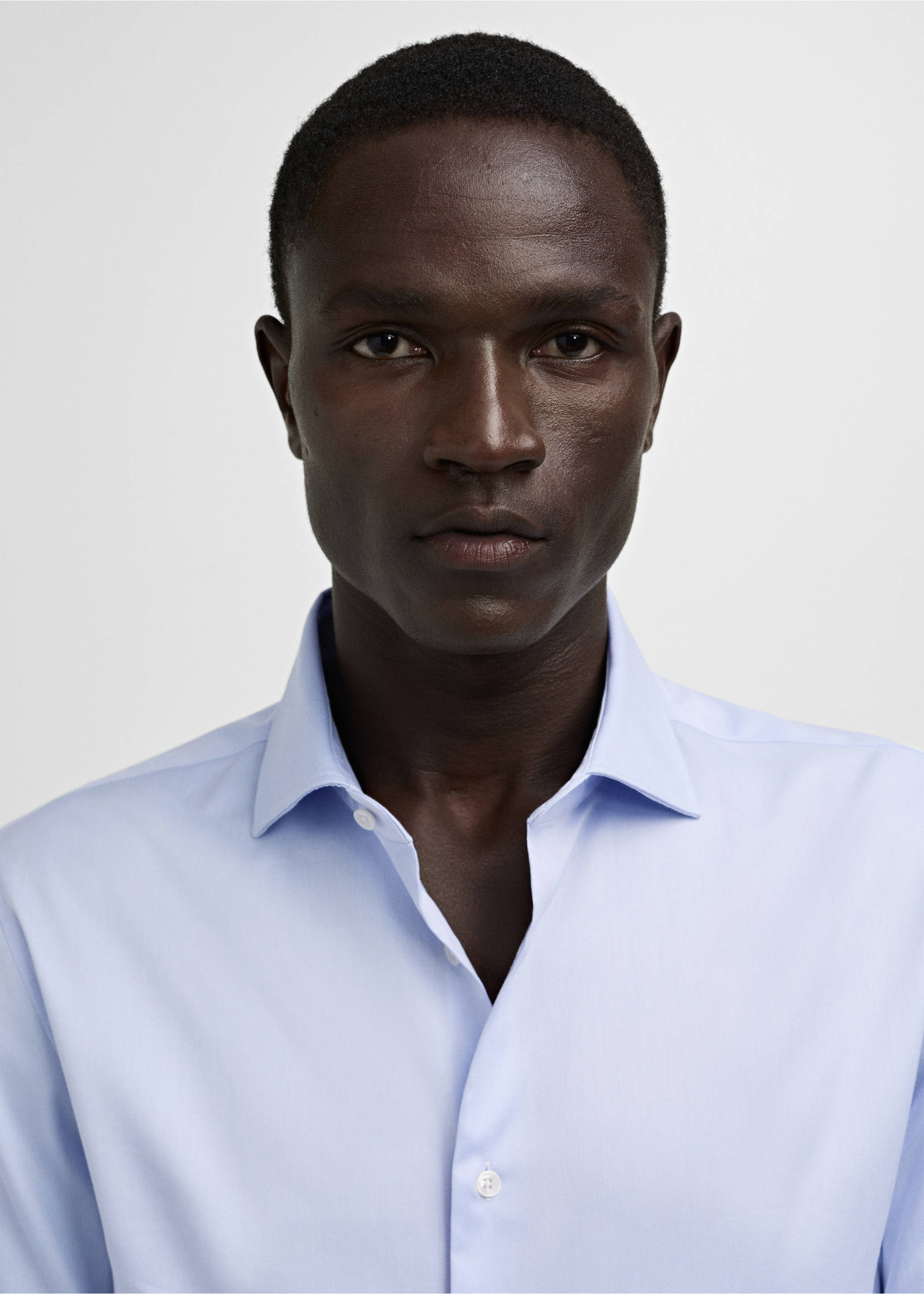 Penskjorte med mansjetter, i twillstoff,  slim-fit - Baksiden av artikkelen, Himmelblå. Ref: 77080569-00.