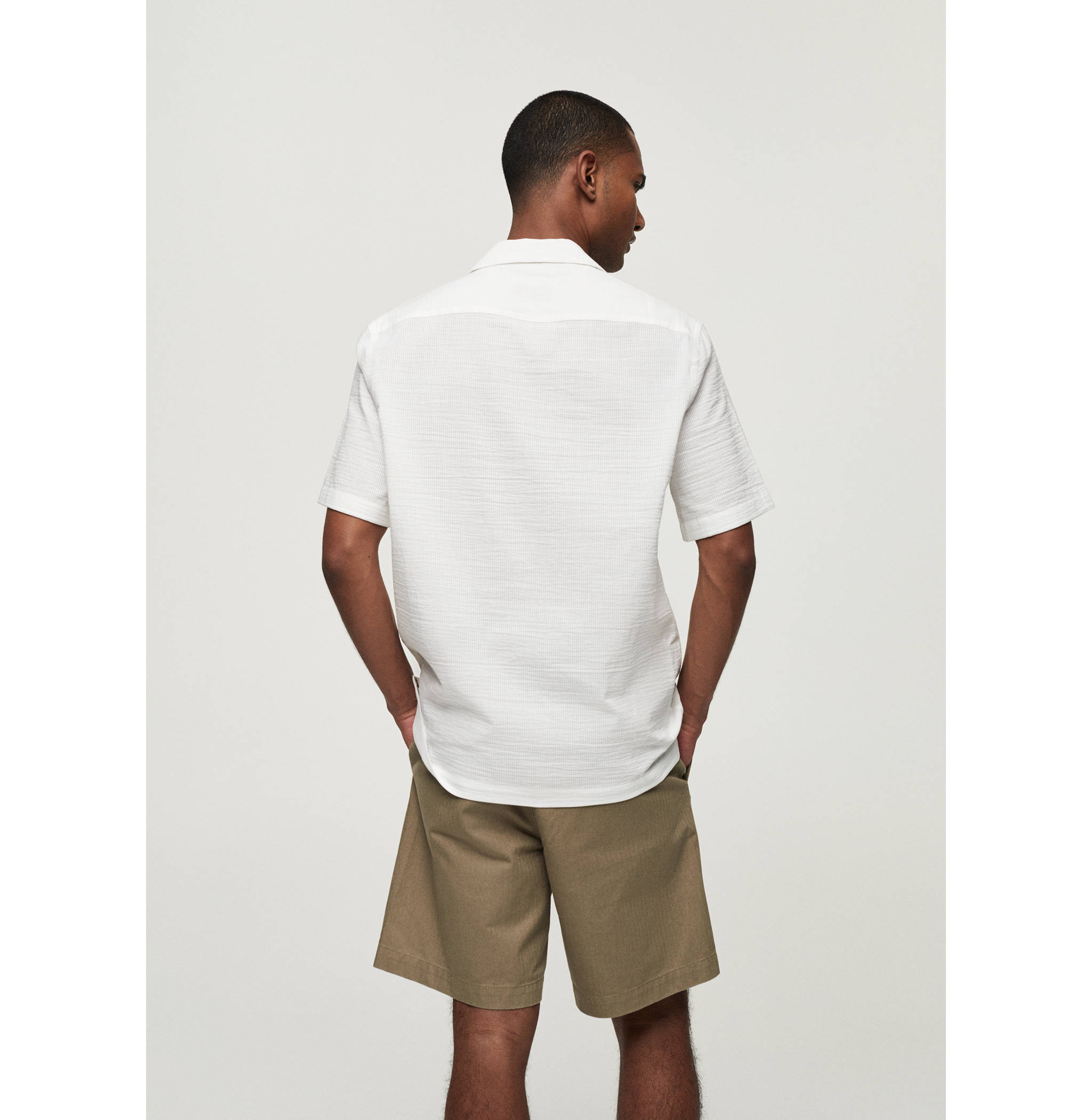 Regular-fit 100% seersucker cotton shirt - Reverse of the article