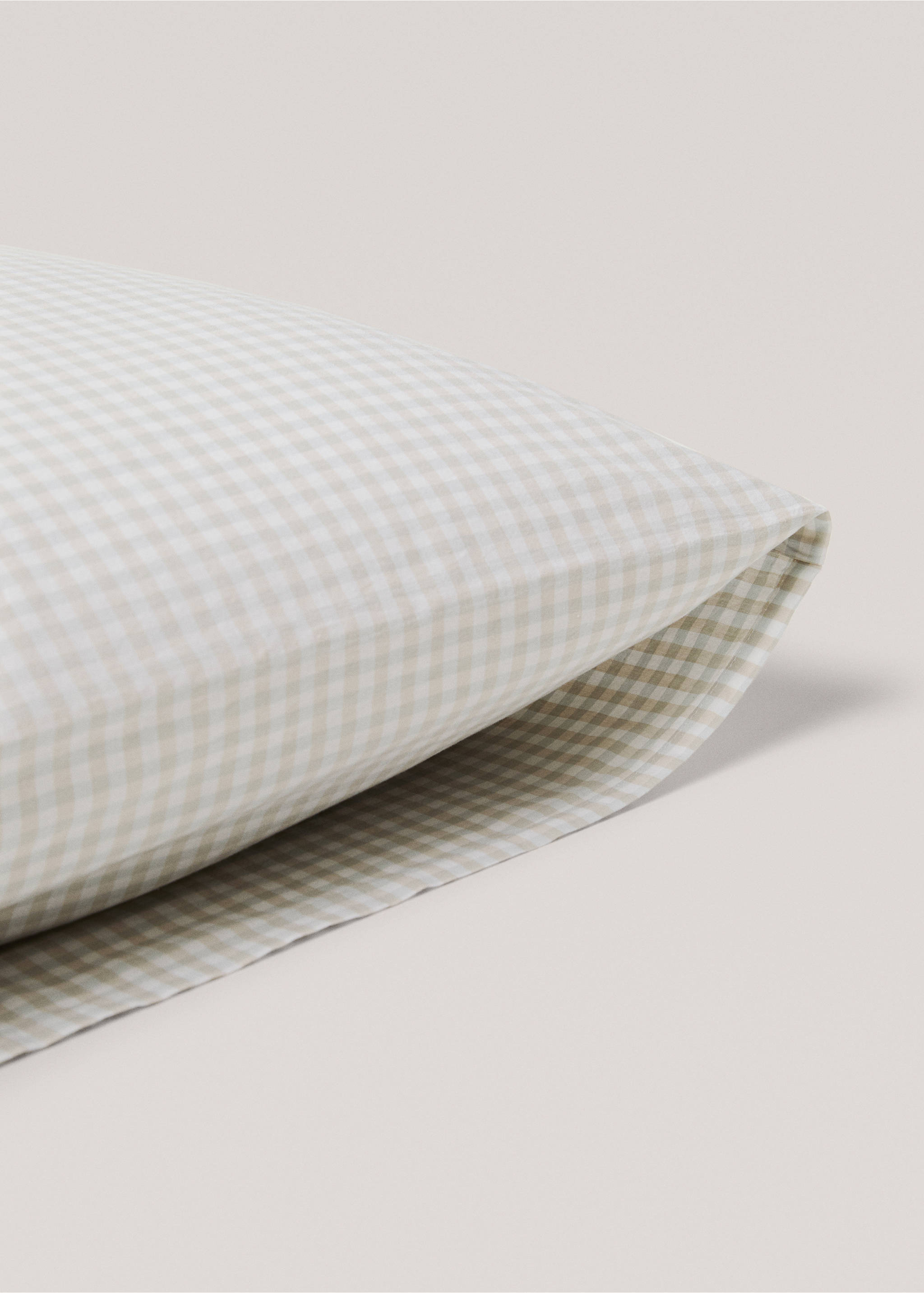 Vichy printed pillowcase 50X75cm - Details of the article 2, Aqua Green. Ref: 77080576-00.
