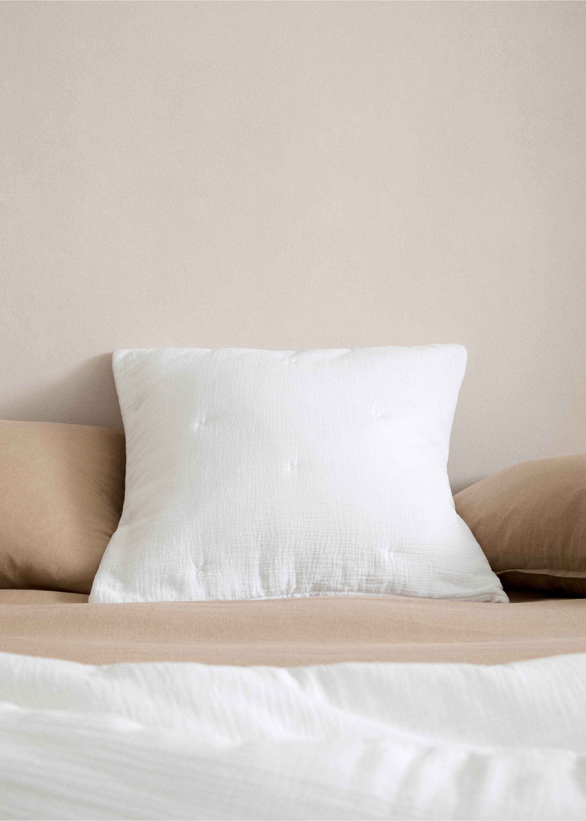 Padded cotton cushion case - General plane, White. Ref: 77080580-00.