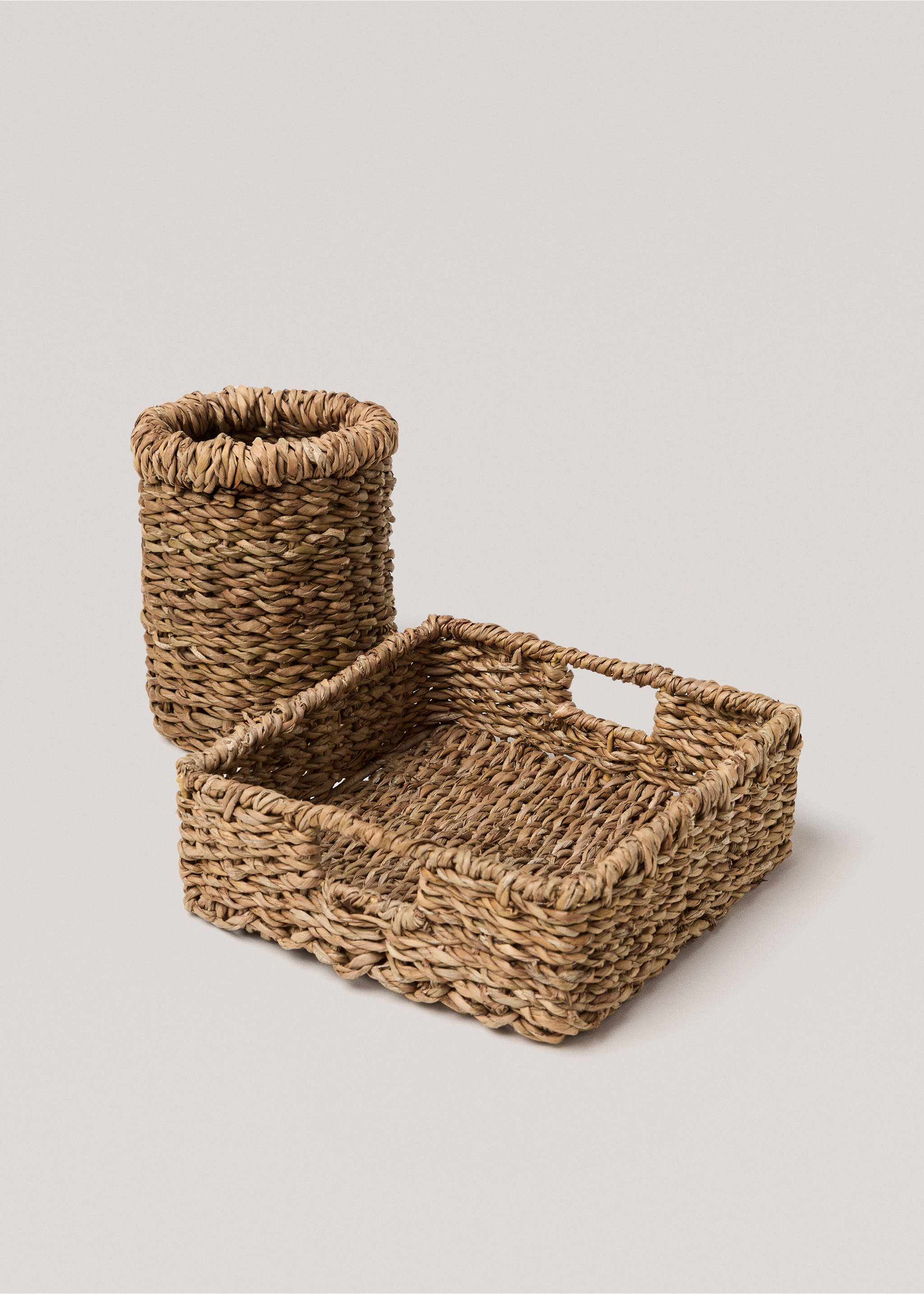 Cylinderformad korg i naturfibrer - Detaljer om artikeln 3, Brun. Ref: 77080581-00.