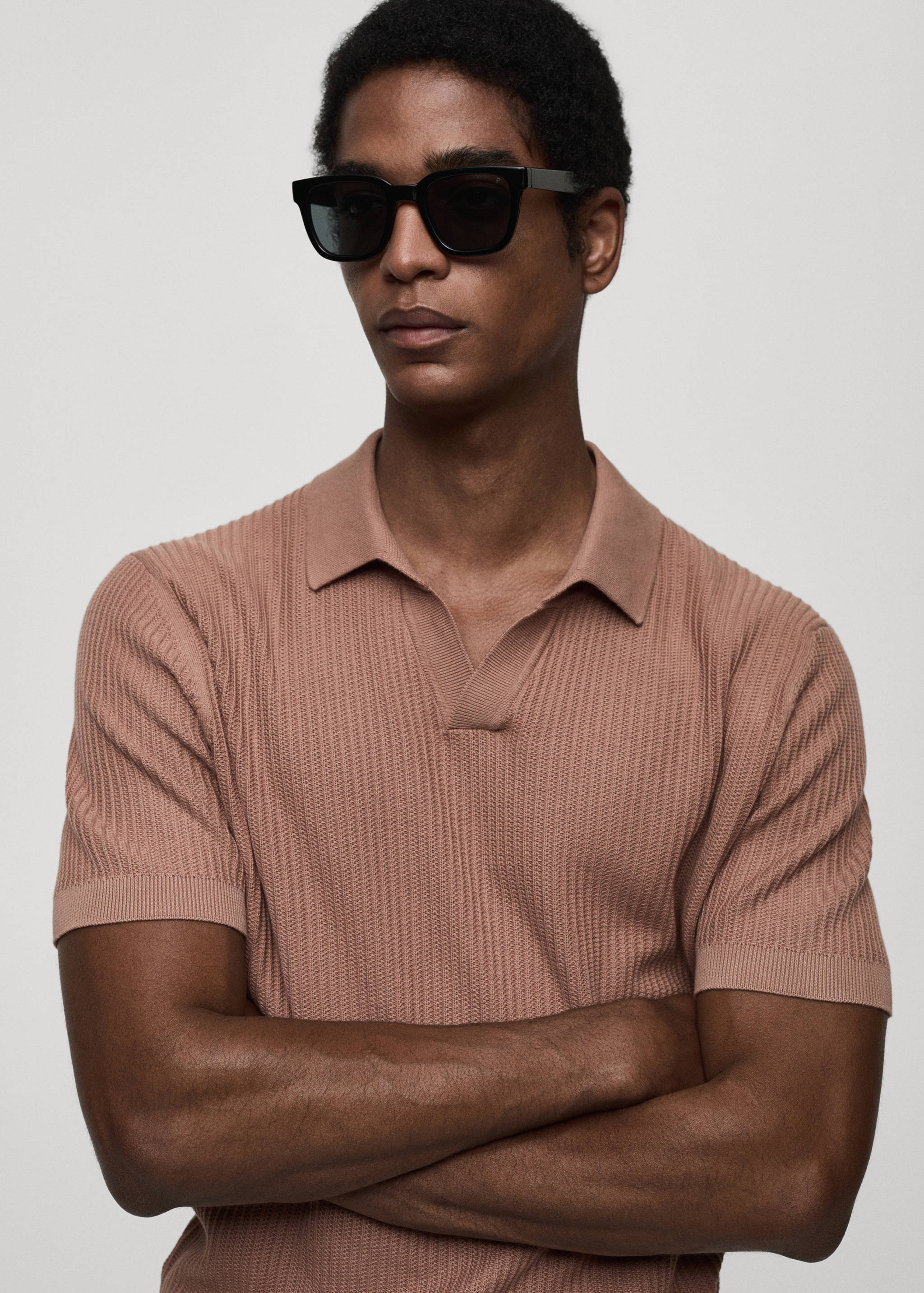 Ribbed cotton knitted polo shirt - Details of the article 1