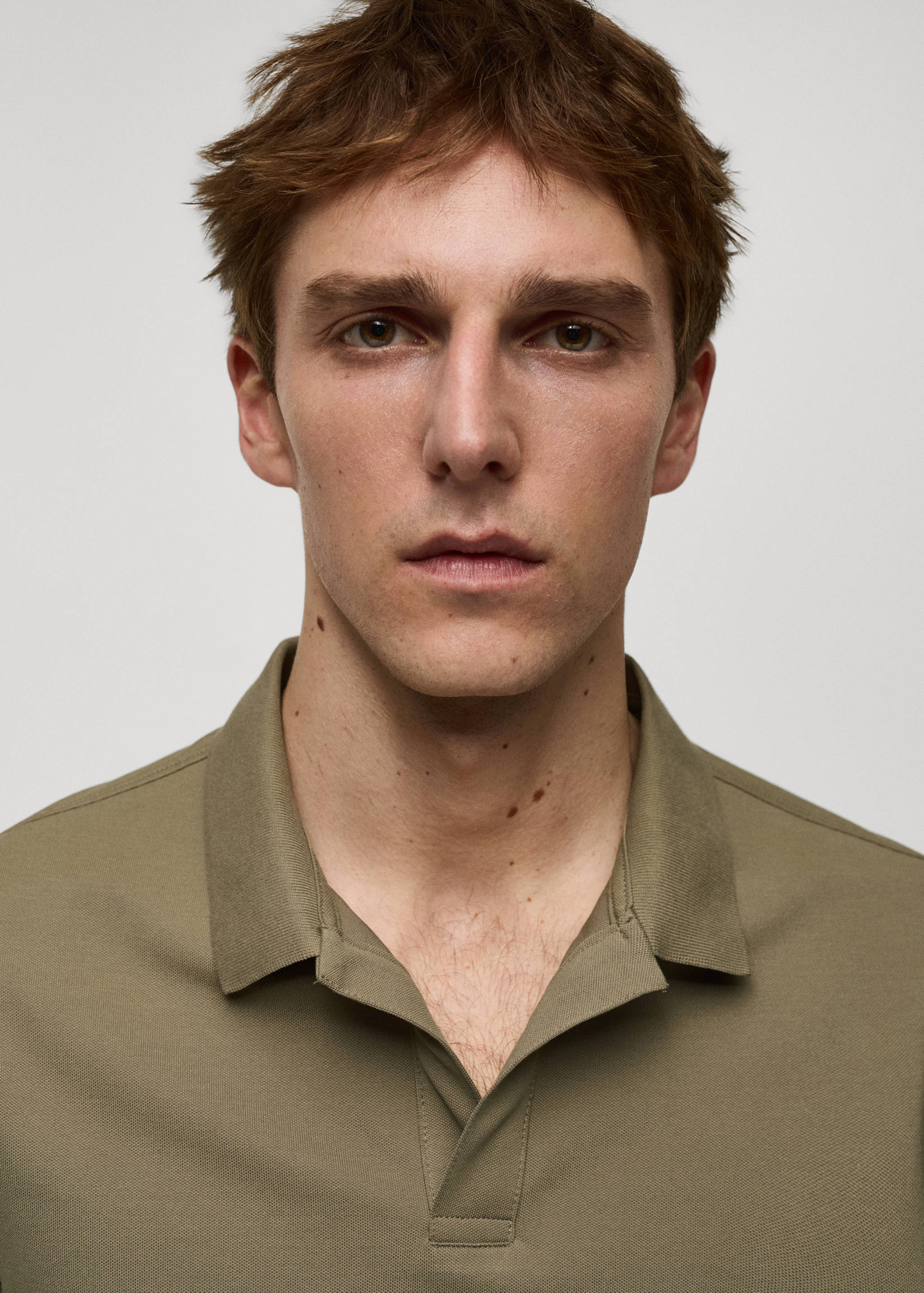 Piqué katoenen slim-fit poloshirt - Detail van het artikel 1