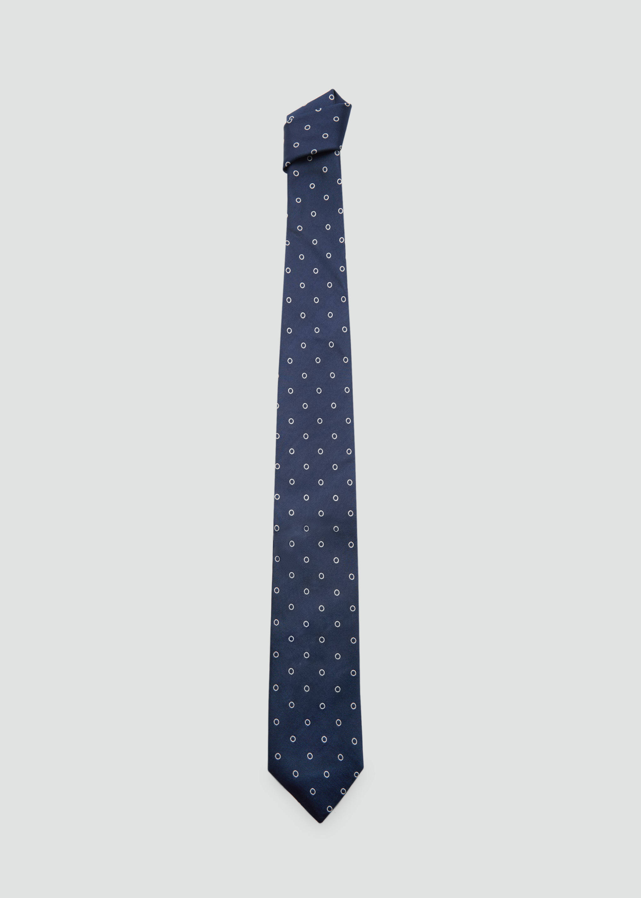 Crease-resistant structured tie - Article without model