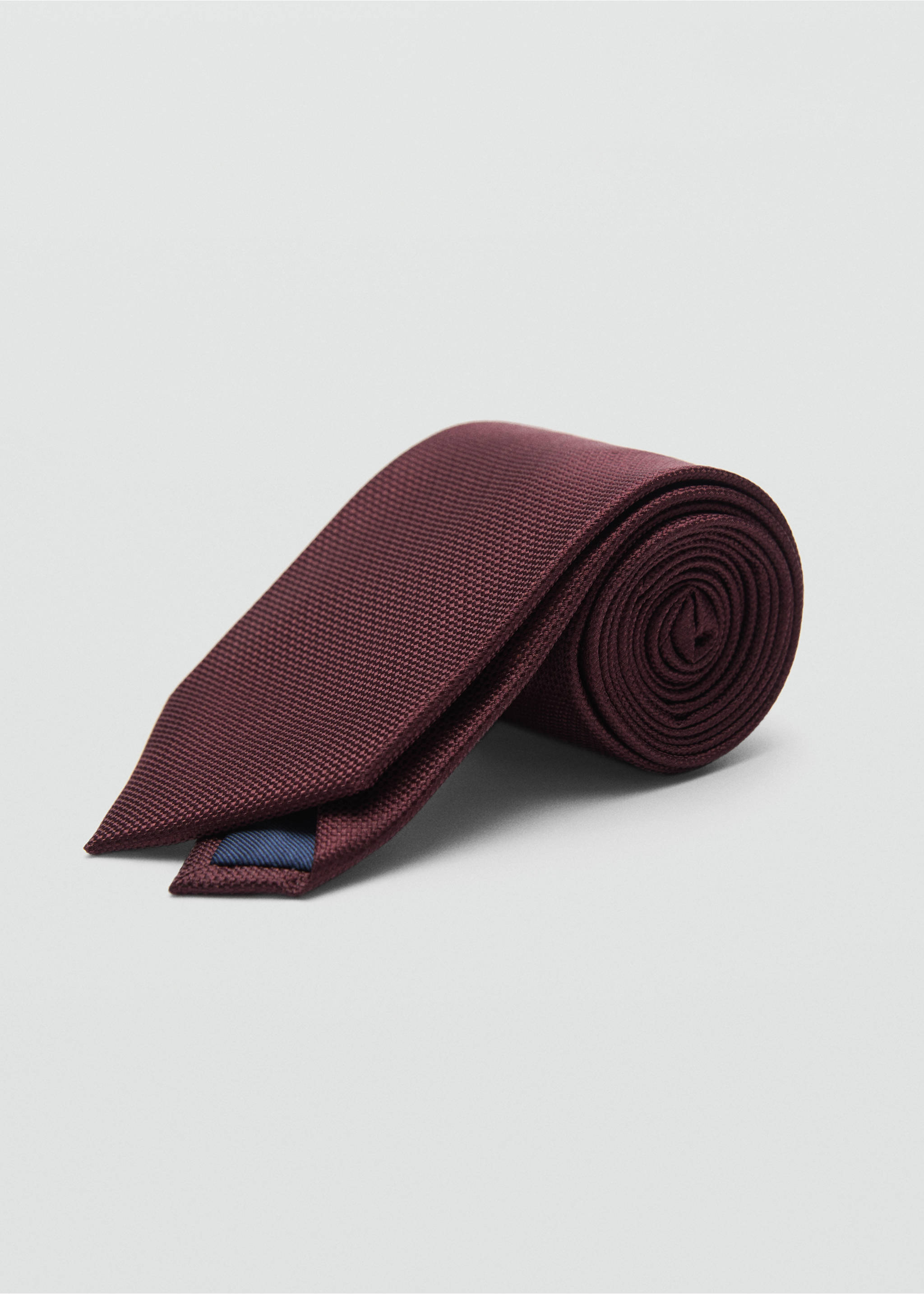 Crease-resistant structured tie - Medium plane, Burgundy. Ref: 77080595-00.