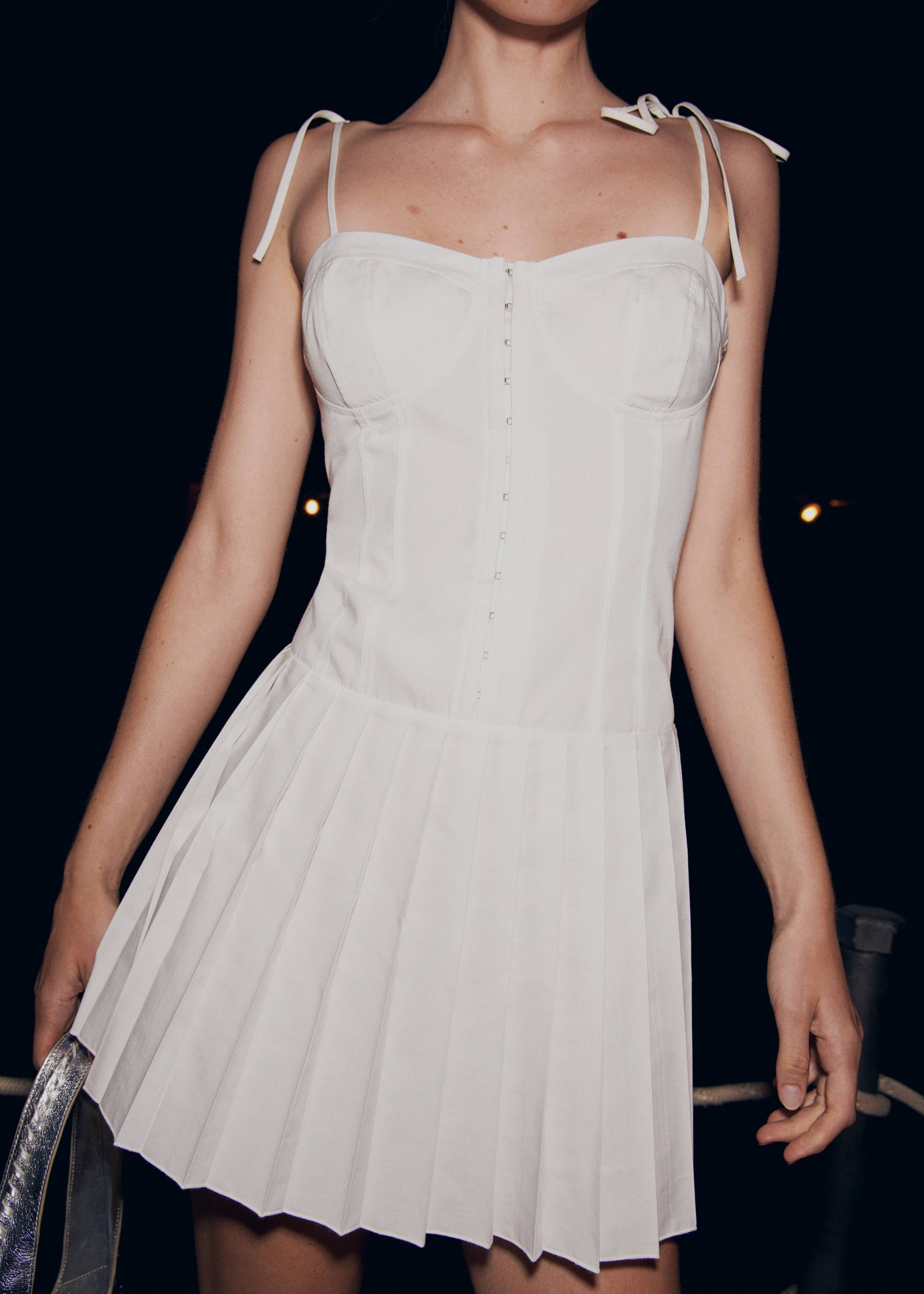 Pleated short dress - Details of the article 7, Off White. Ref: 77080642-00.