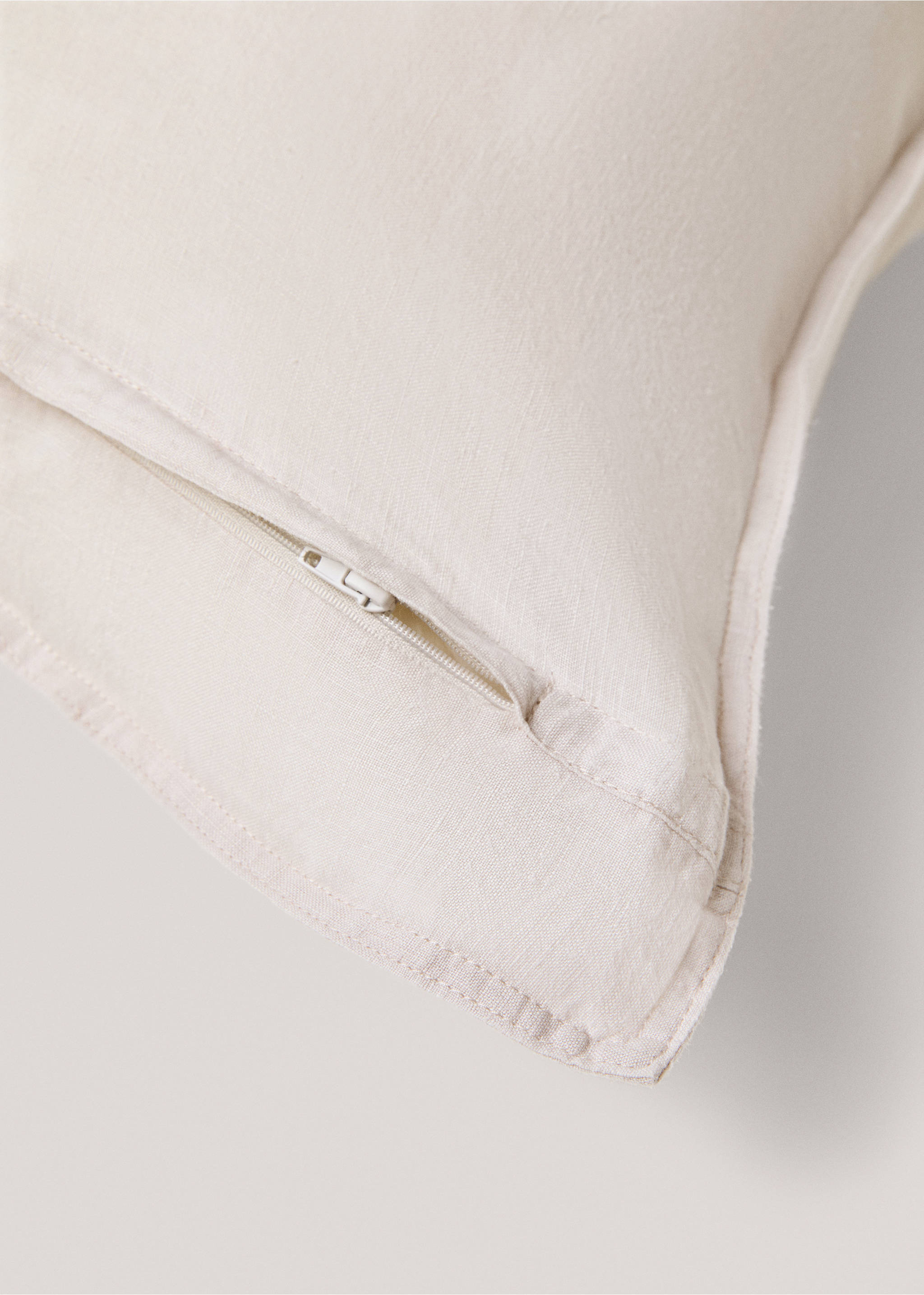 Housse de coussin 100 % lin 70x90 cm - Détail de l'article 3, Gris chiné clair. Ref: 77081013-00.