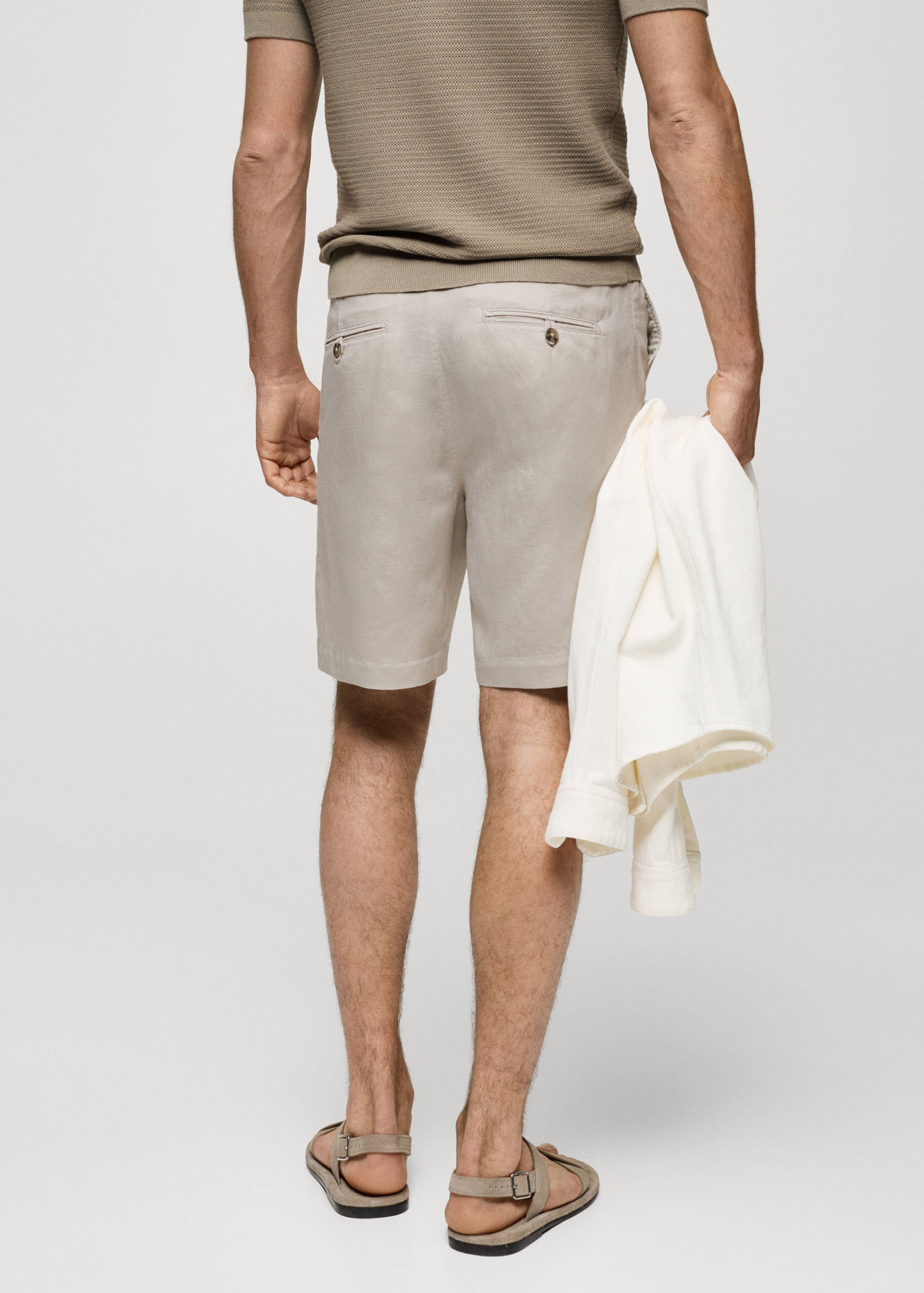 Tencel™ linen shorts with drawstring - Reverse of the article
