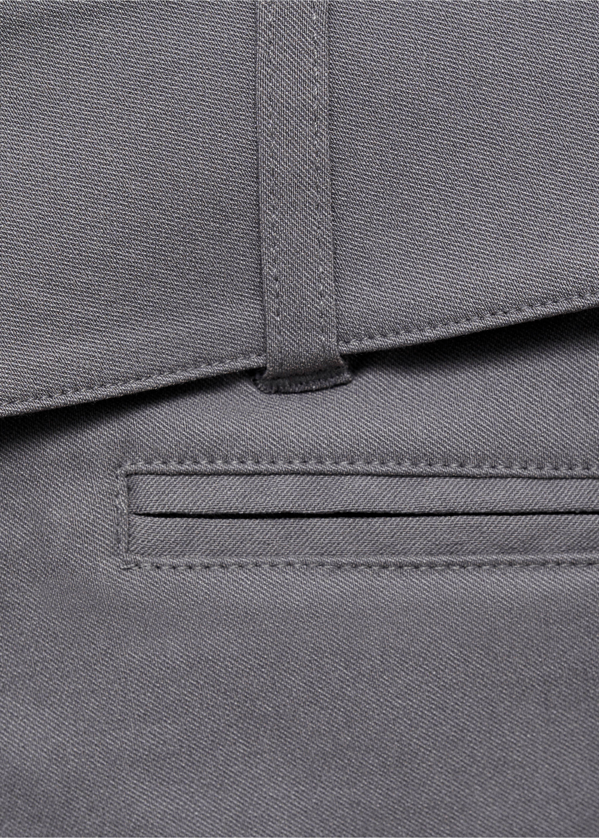 Short ceinture asymétrique - Détail de l'article 0, Gris. Ref: 77082535-00.