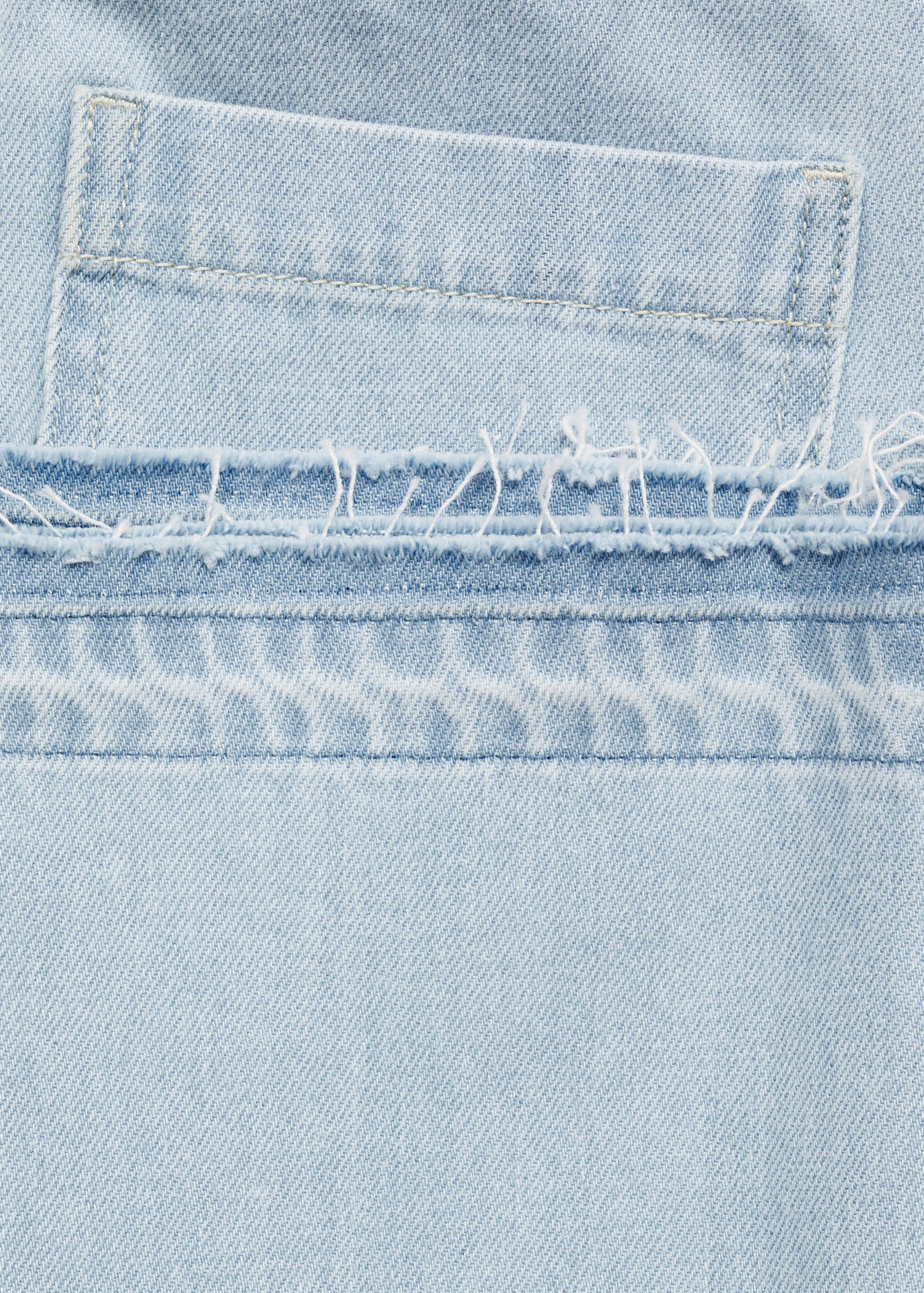 Wide-leg jeans with pockets - Details of the article 0