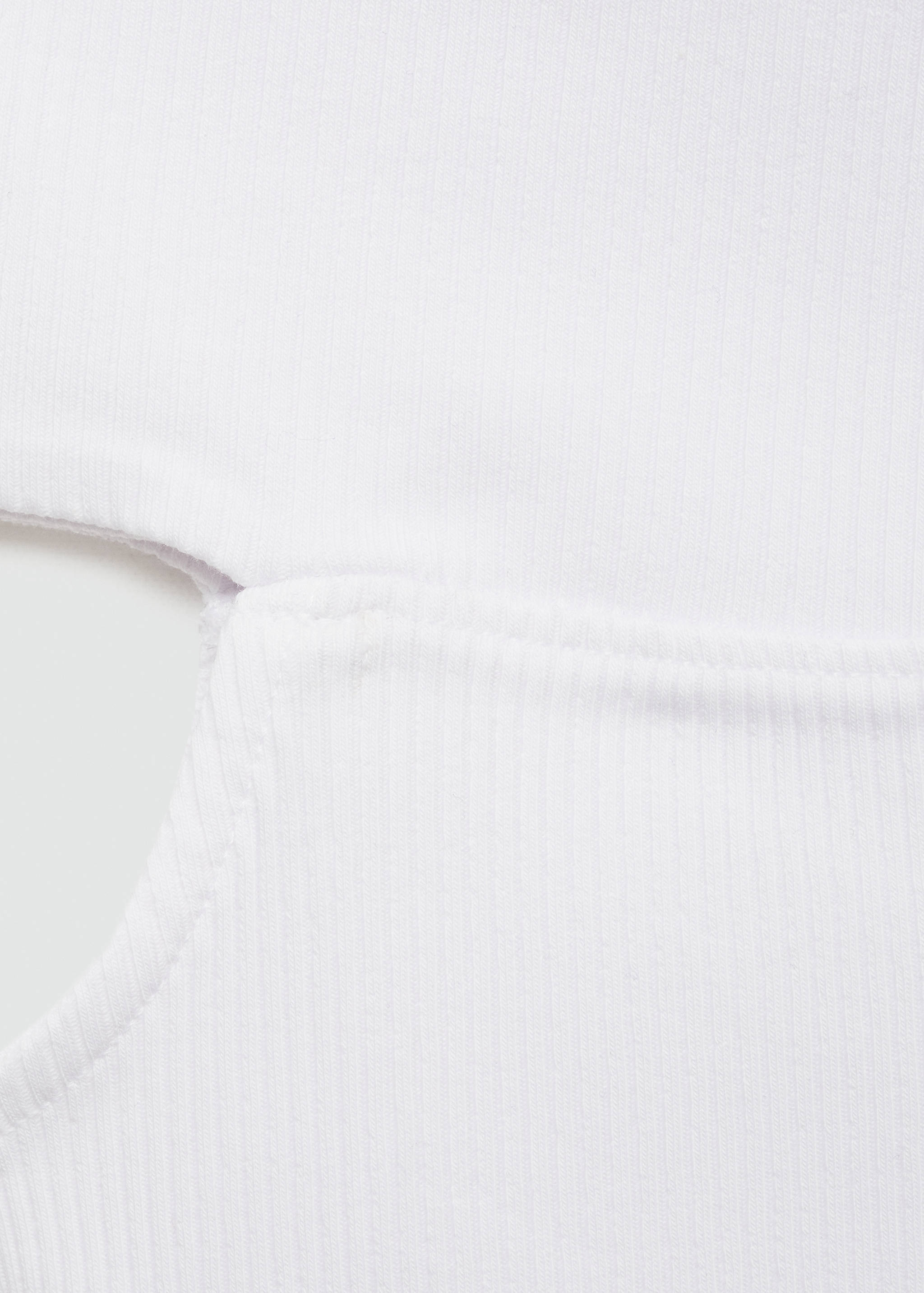 Off-shoulder top - Details of the article 8