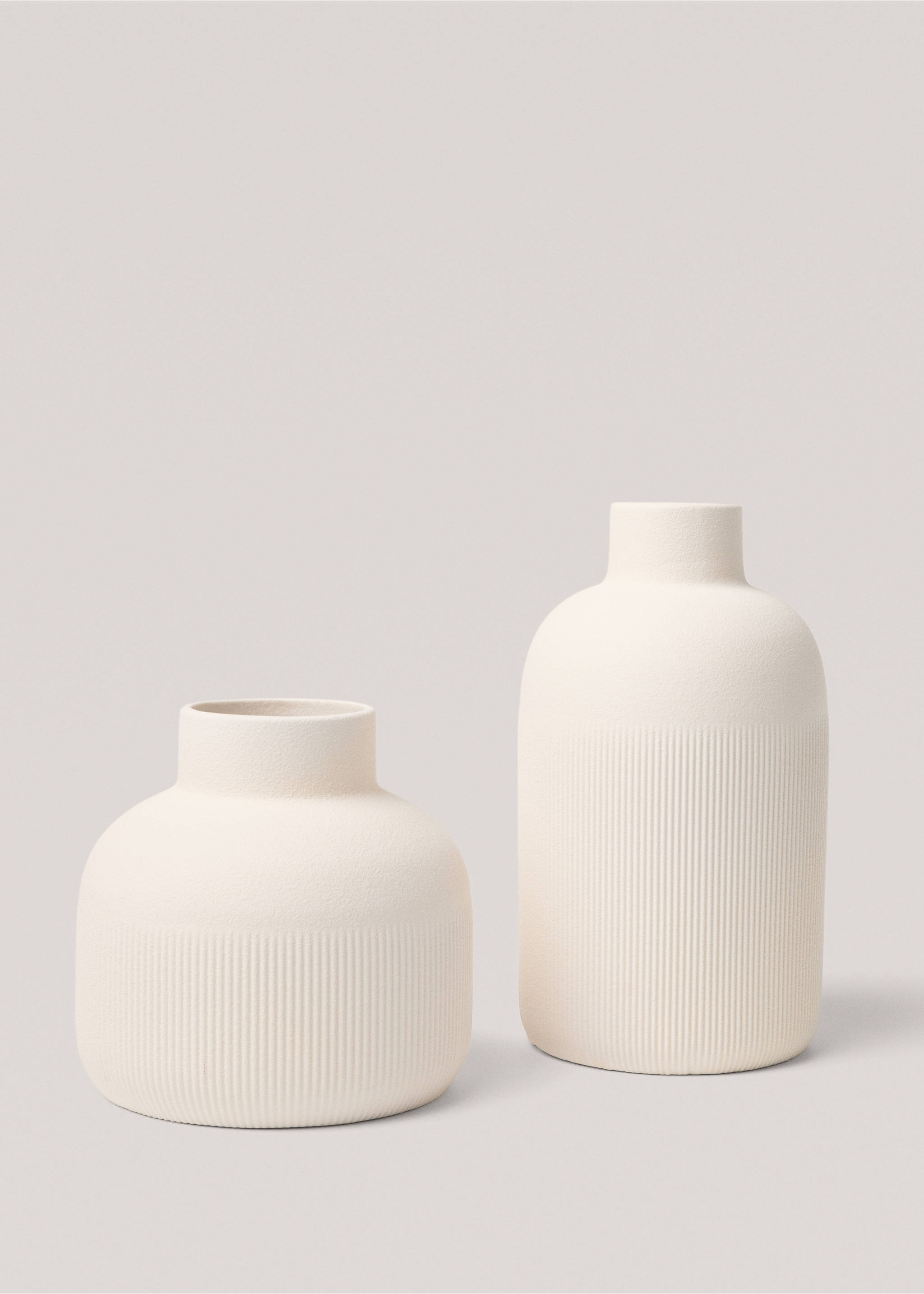 Vase grès rayures - Détail de l'article 3, Blanc cassé. Ref: 77083262-00.