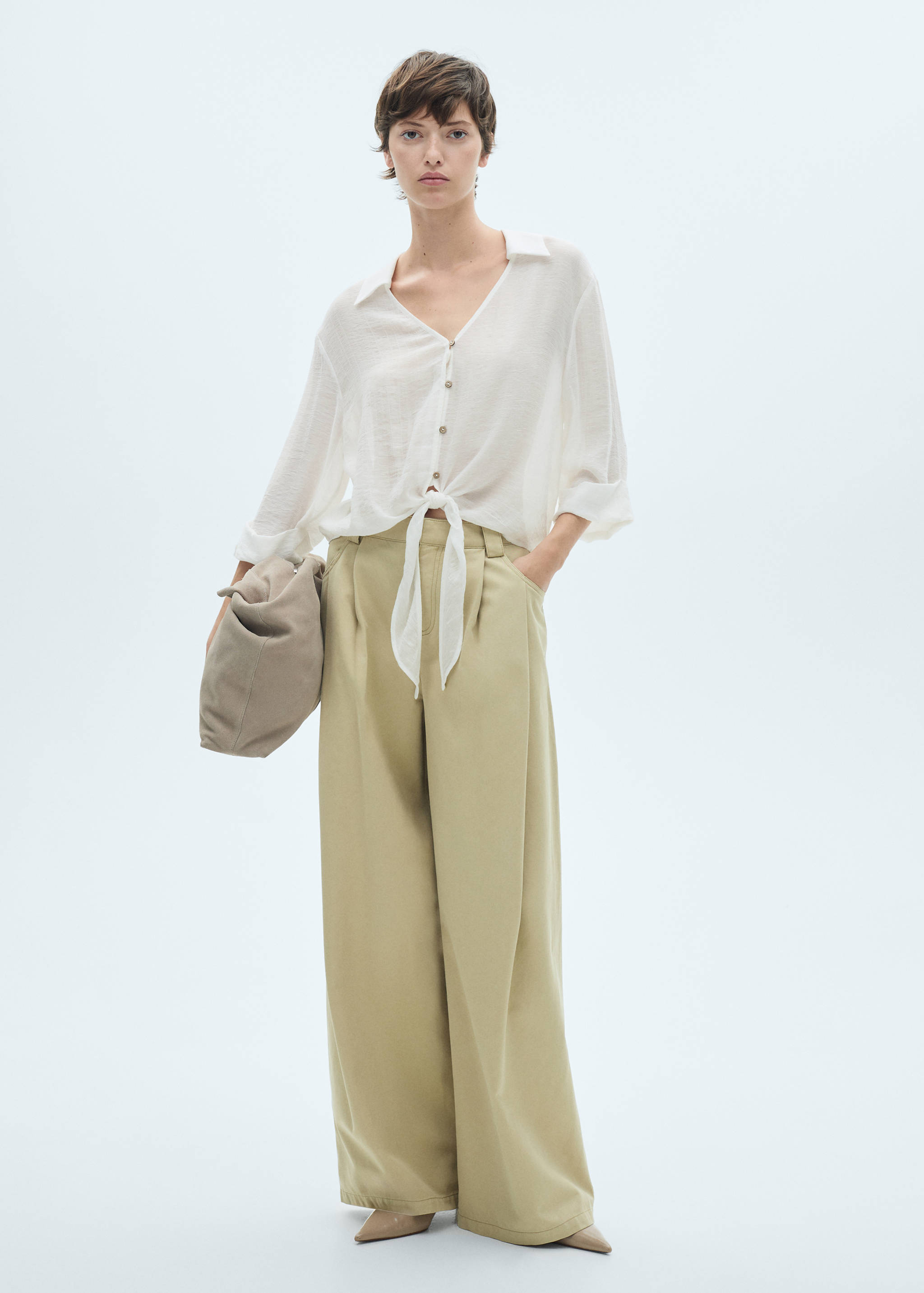 Masnis blúz harangujjal - Általános sík